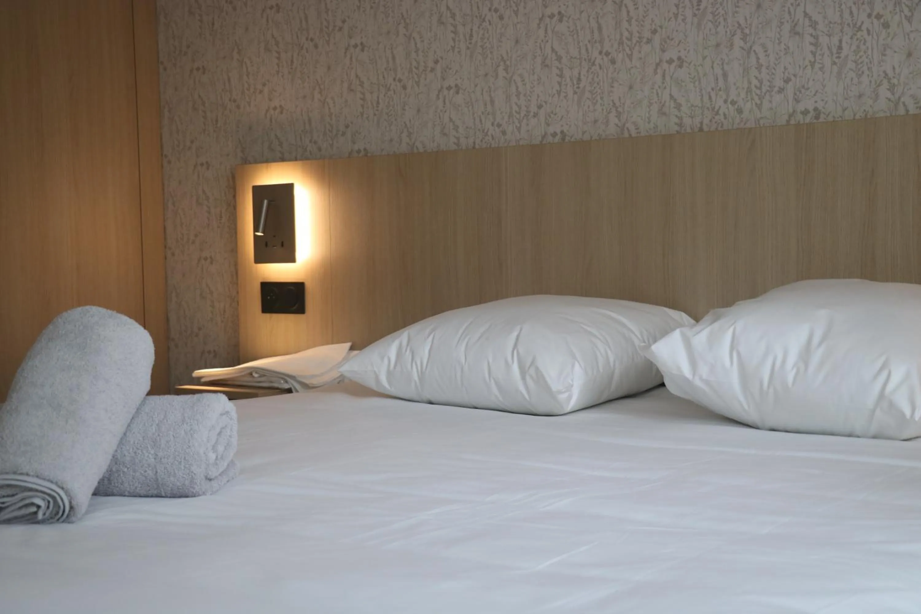 Property building, Bed in Abalys Hotel