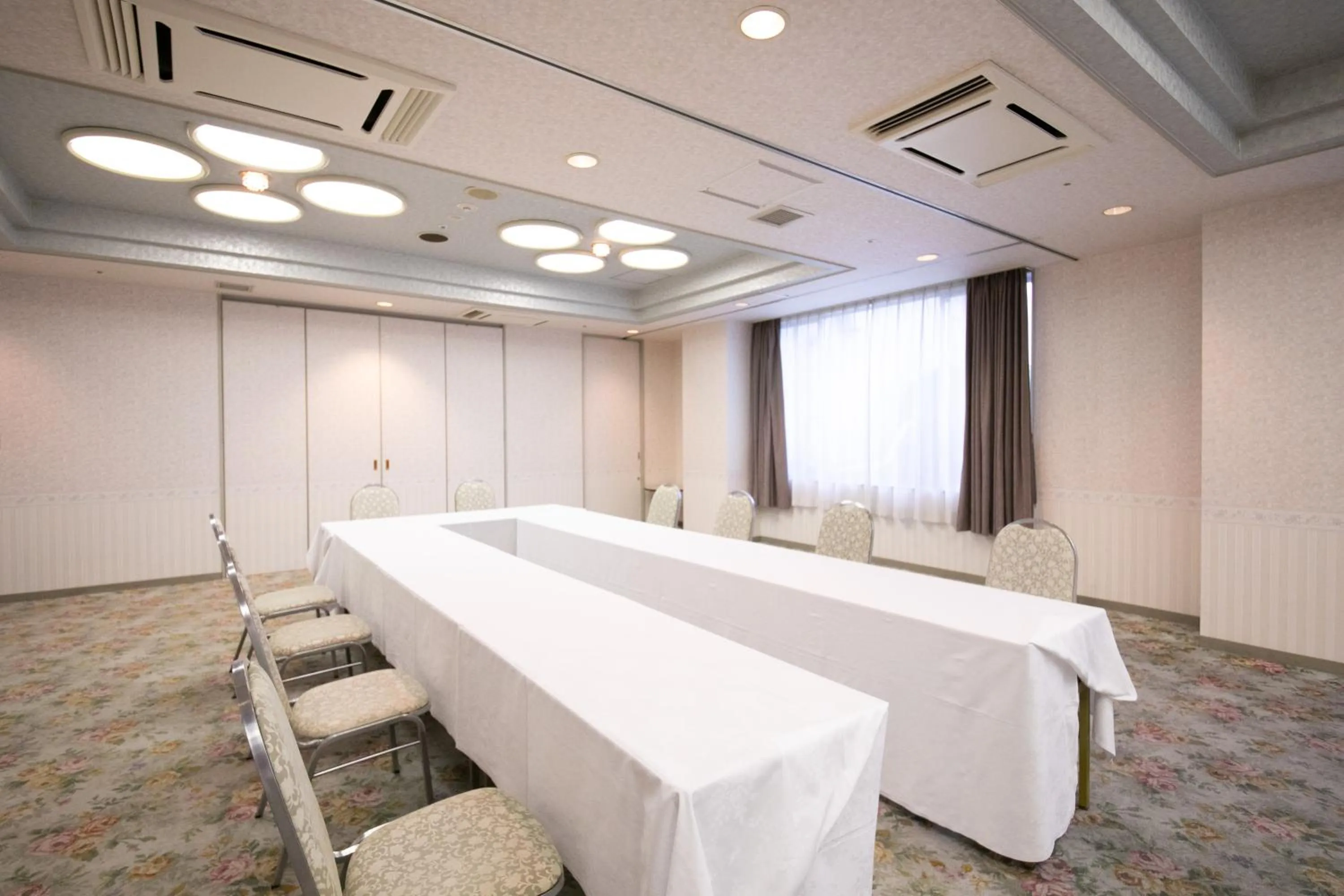 Meeting/conference room in Kesennuma Plaza Hotel