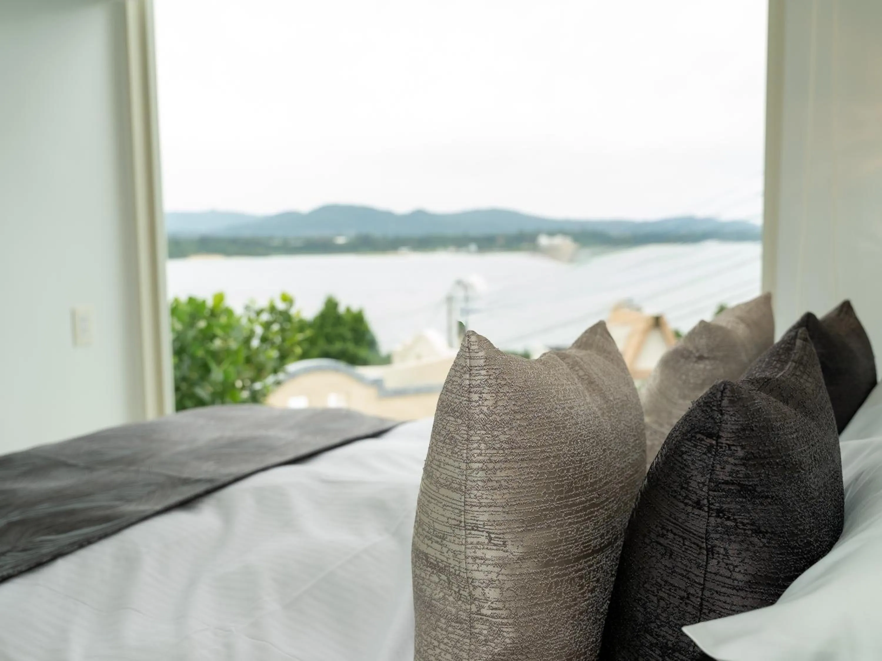 Bed in Yuki Suite Kourijima