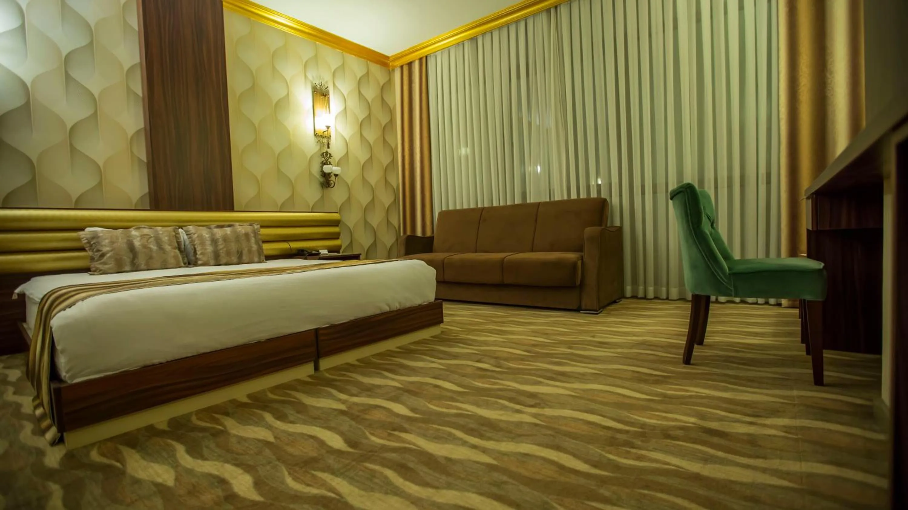 Bed in Sarot Termal Park Resort & Spa - Halal Hotel