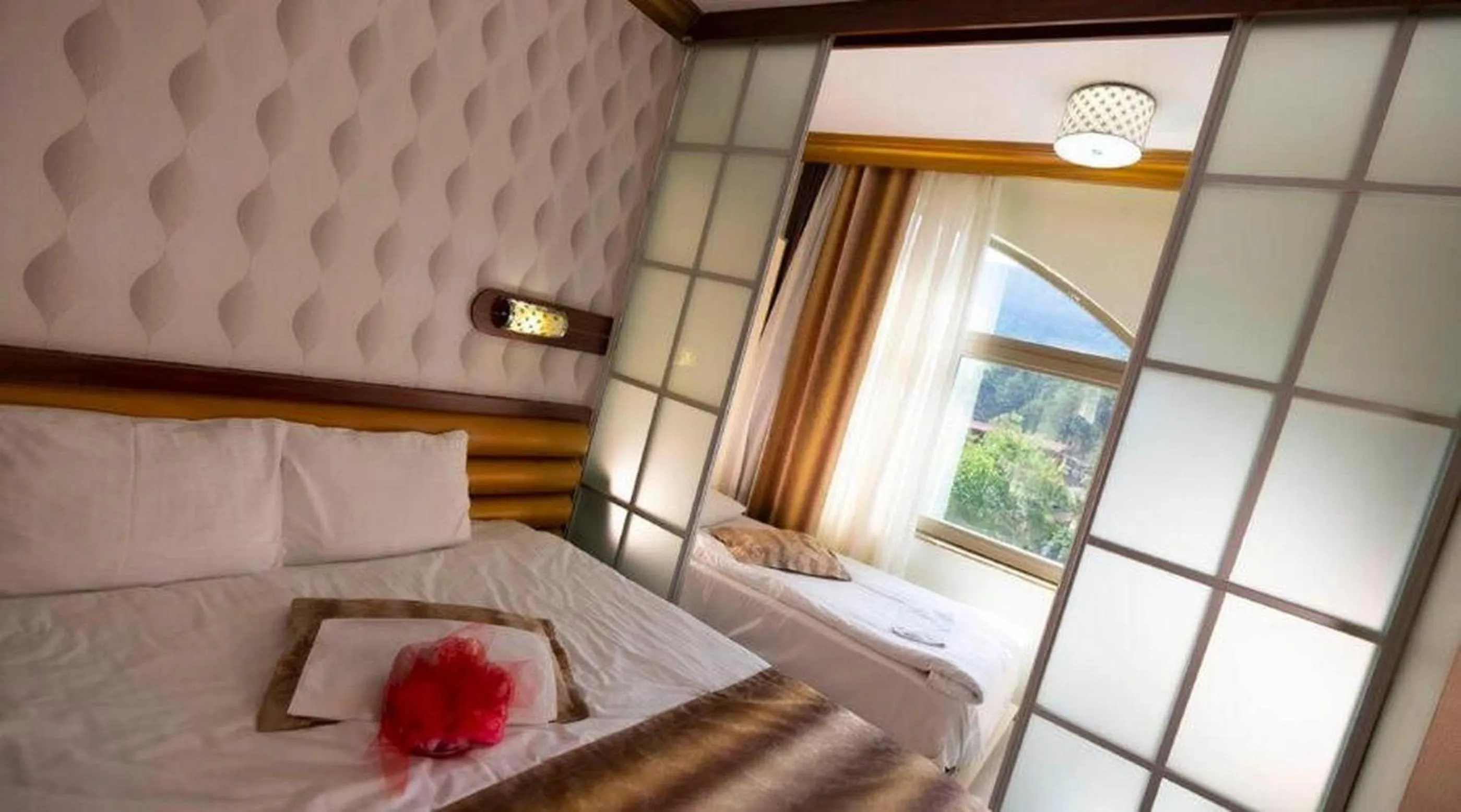 Bed in Sarot Termal Park Resort & Spa - Halal Hotel