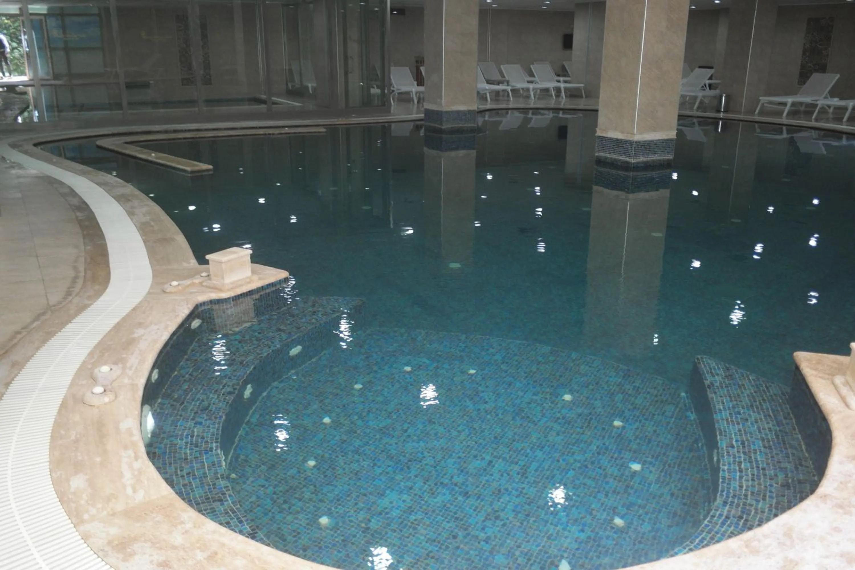 Swimming pool in Sarot Termal Park Resort & Spa - Halal Hotel