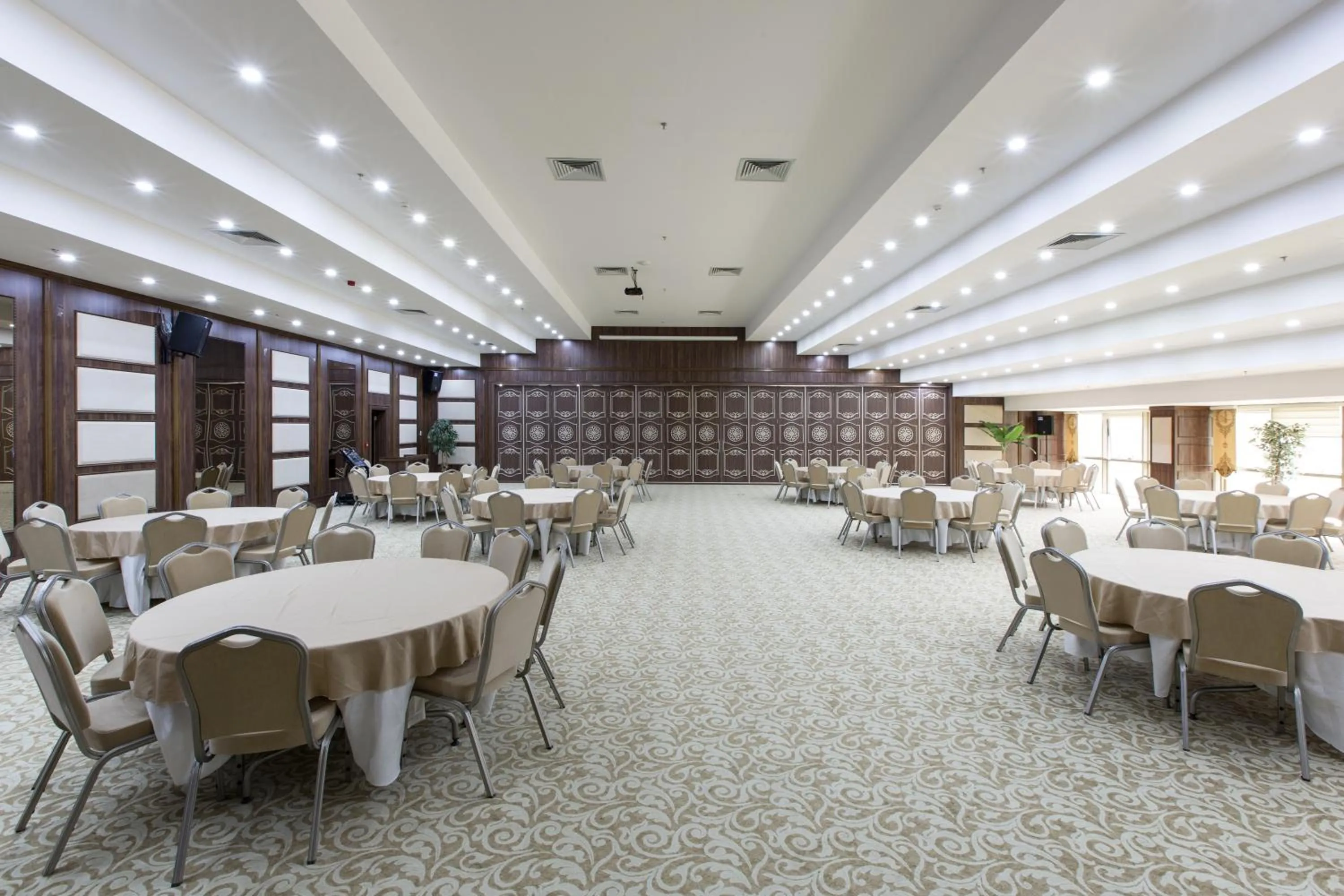 Banquet/Function facilities in Sarot Termal Park Resort & Spa - Halal Hotel