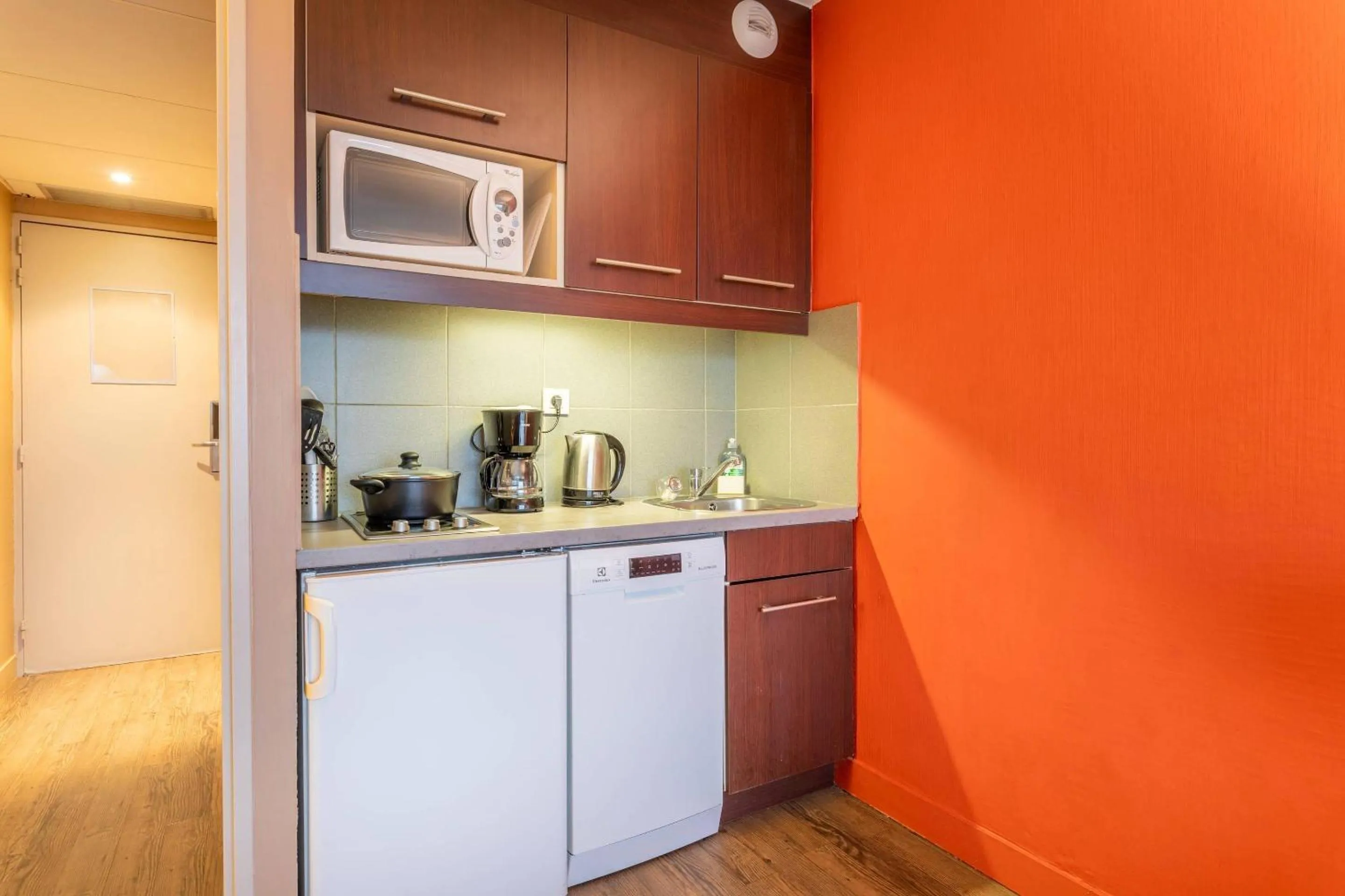 Bedroom in Comfort Aparthotel Marseille Prado