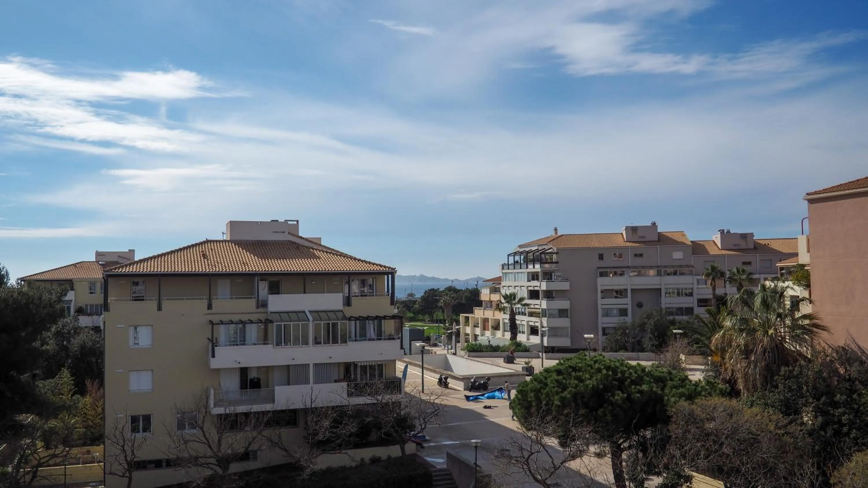 Neighbourhood in Comfort Aparthotel Marseille Prado