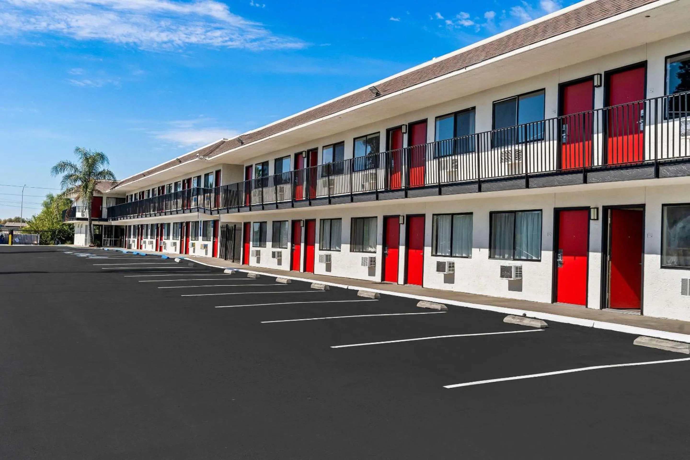 Property building in Econo Lodge Stockton near I-5 Fairgrounds