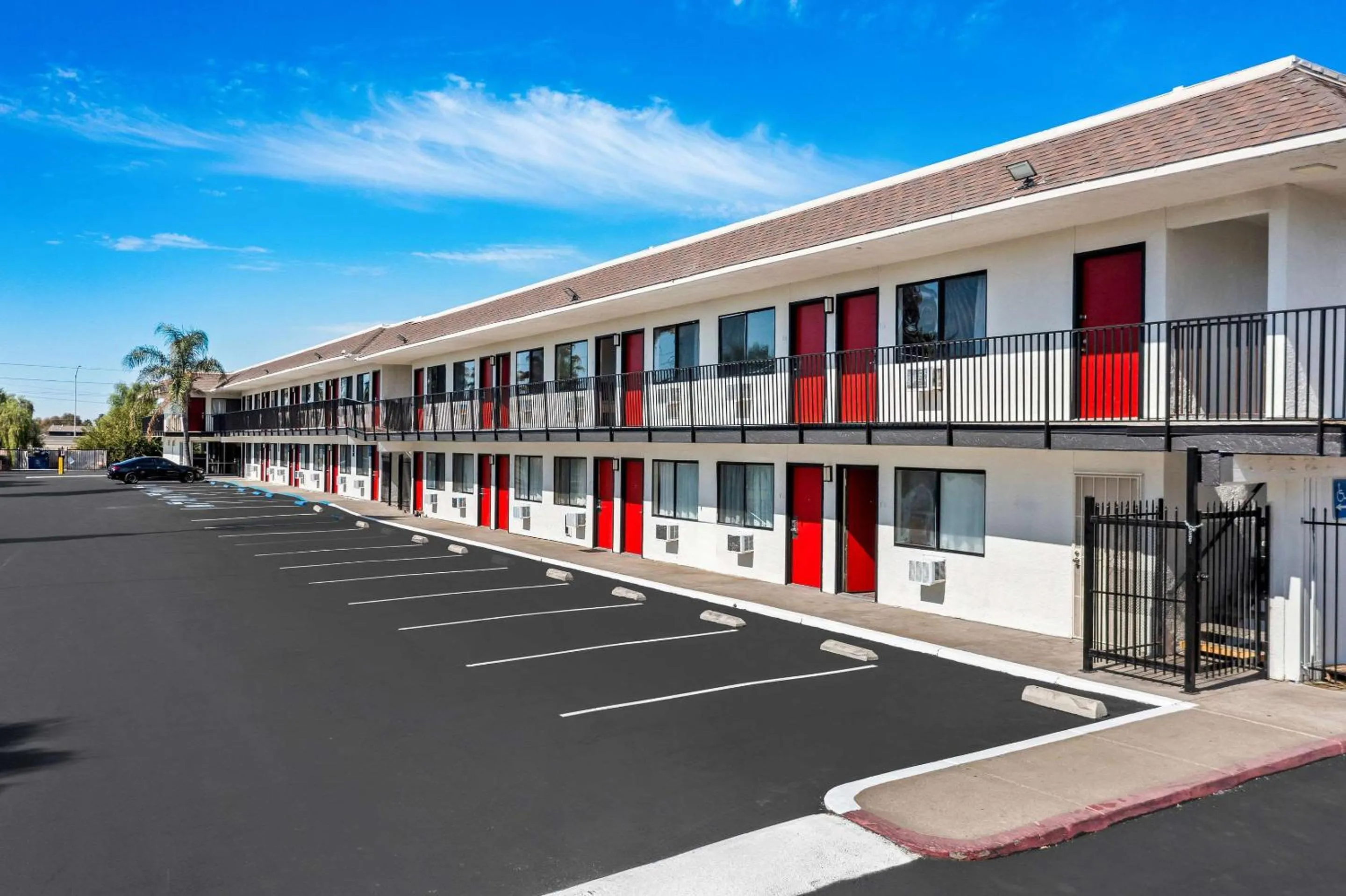 Property building in Econo Lodge Stockton near I-5 Fairgrounds