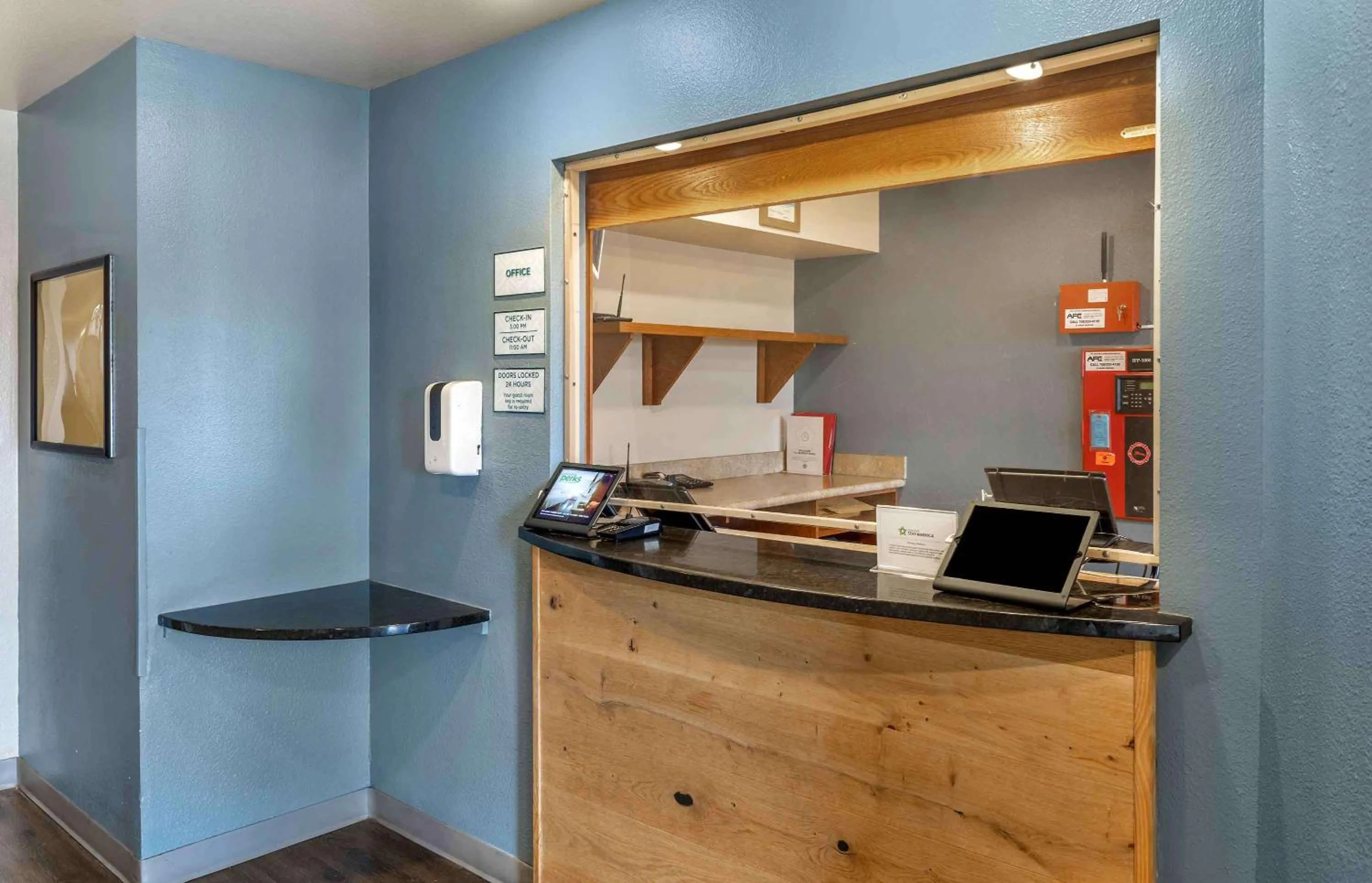 Lobby or reception in Studio 6 Bossier City, LA - Shreveport