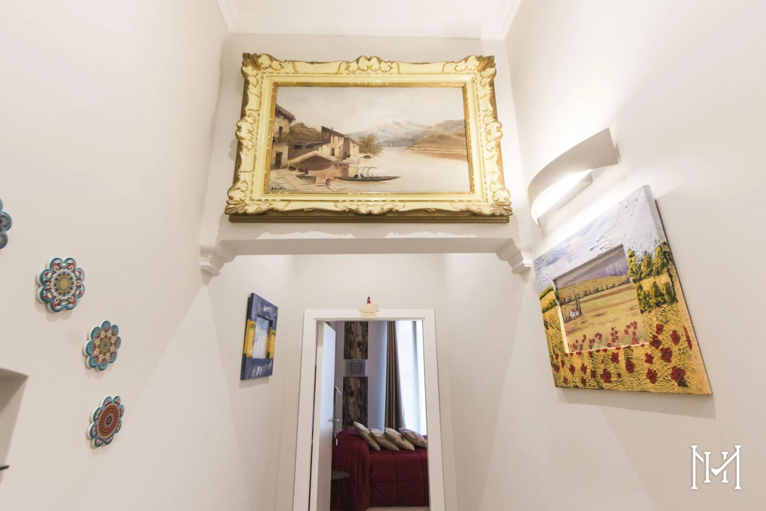 Communal lounge/ TV room in Mulberry House