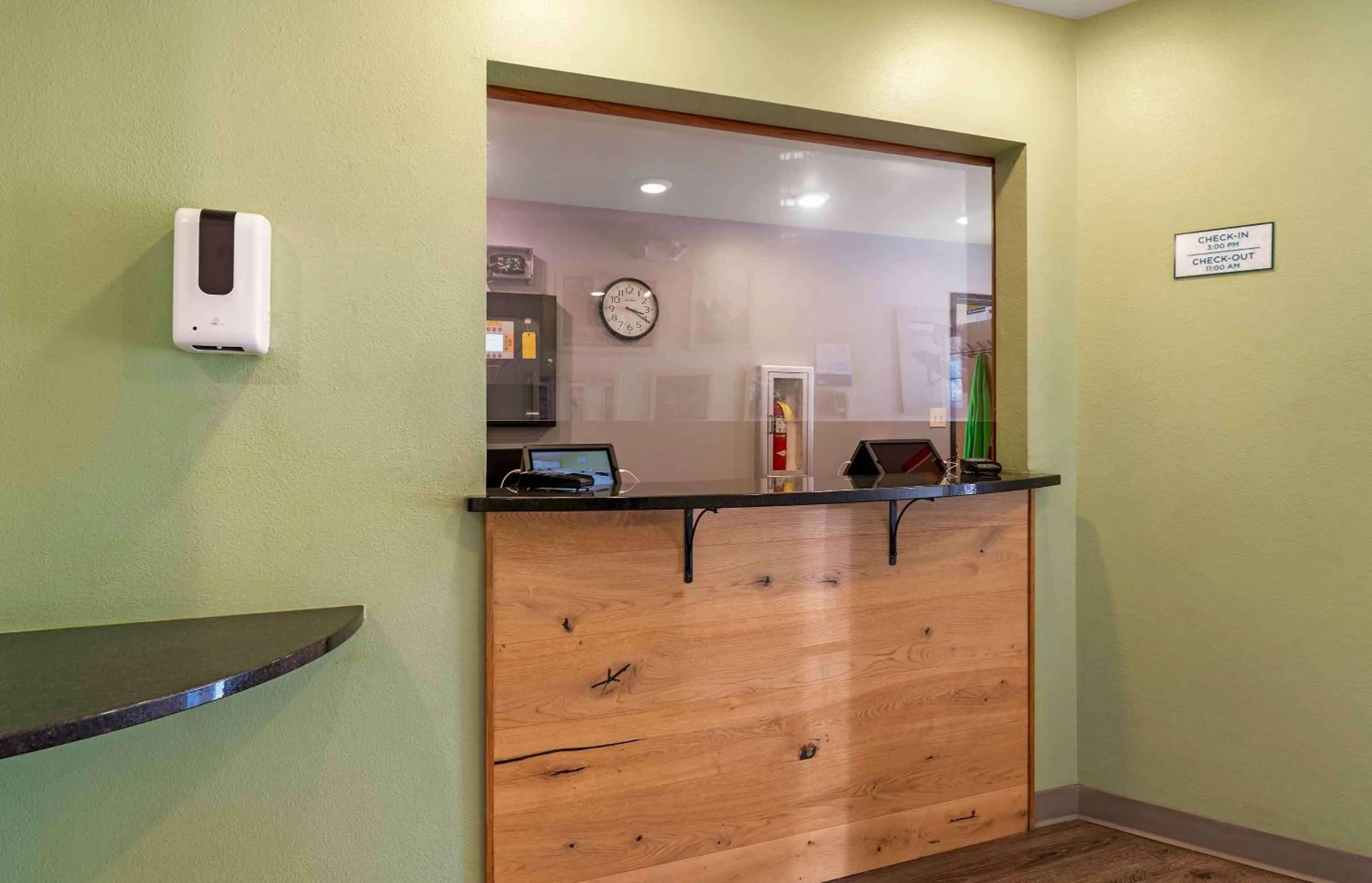 Lobby or reception in Extended Stay America Select Suites - Cincinnati - Florence - Airport