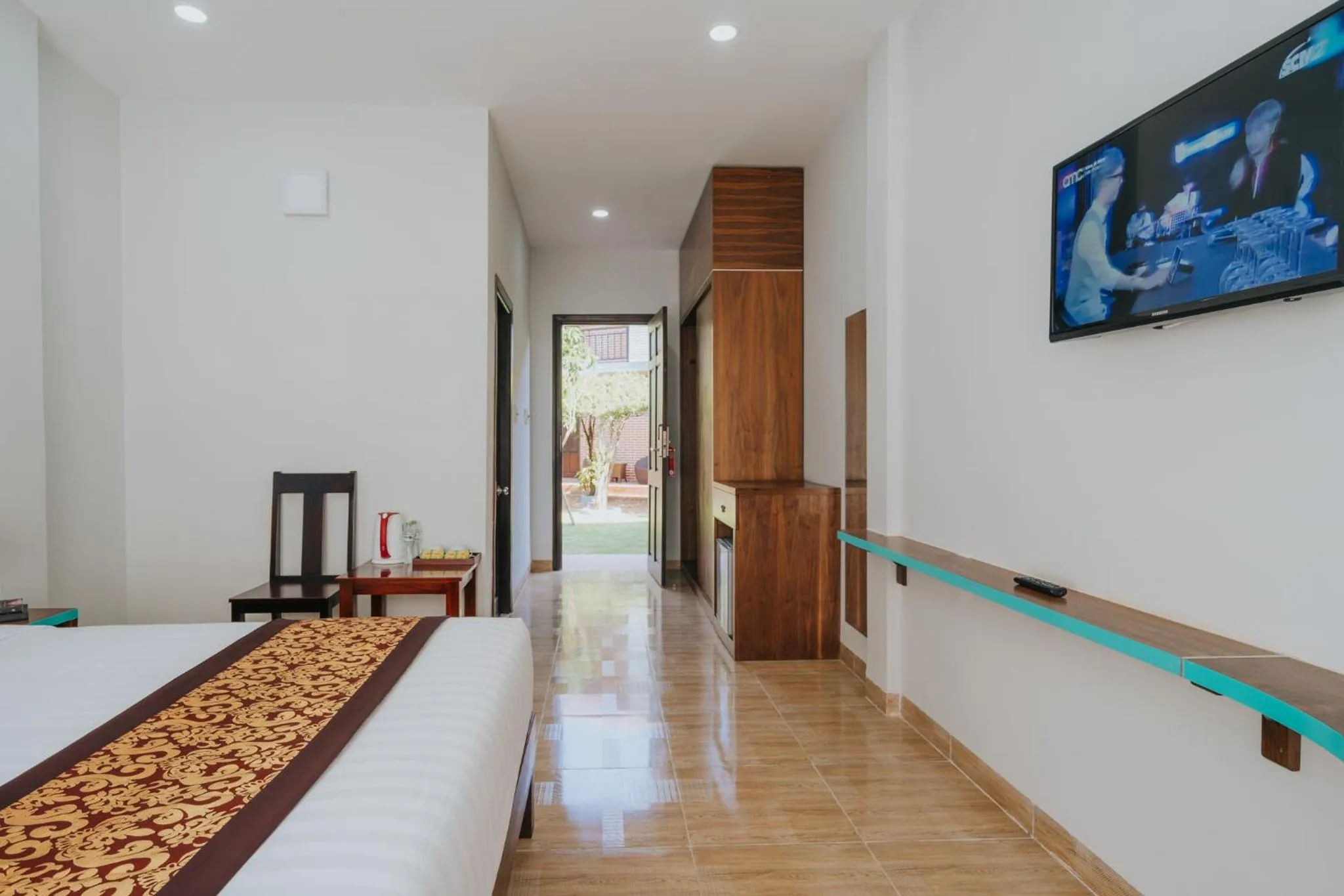 Photo of the whole room, Bed in Le Garden Resort & Spa Phú Quốc