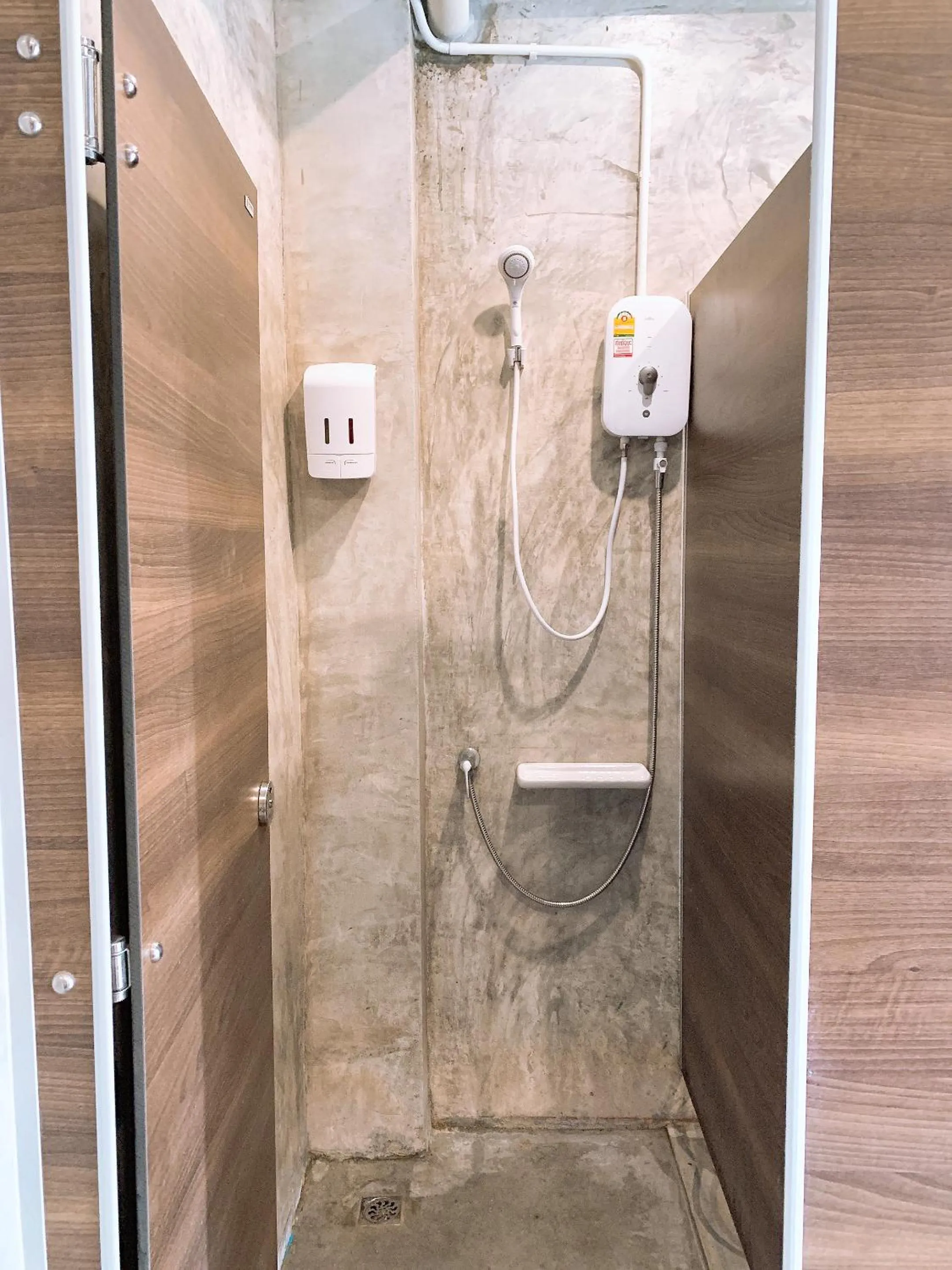 Sleepbox Hostel Suratthani