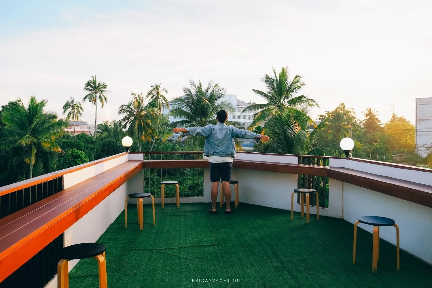 Sleepbox Hostel Suratthani