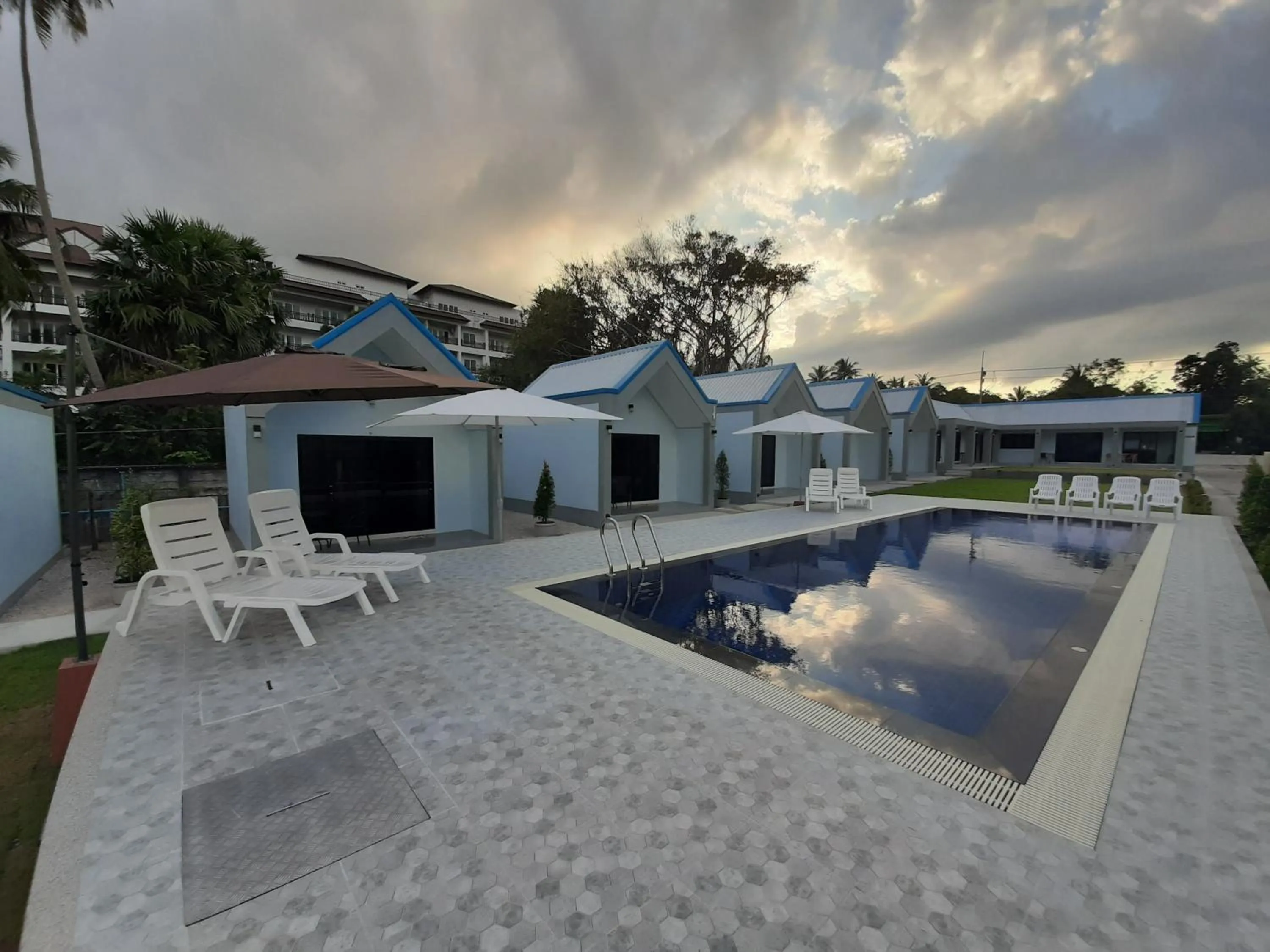 Property building in CC Beach Resort