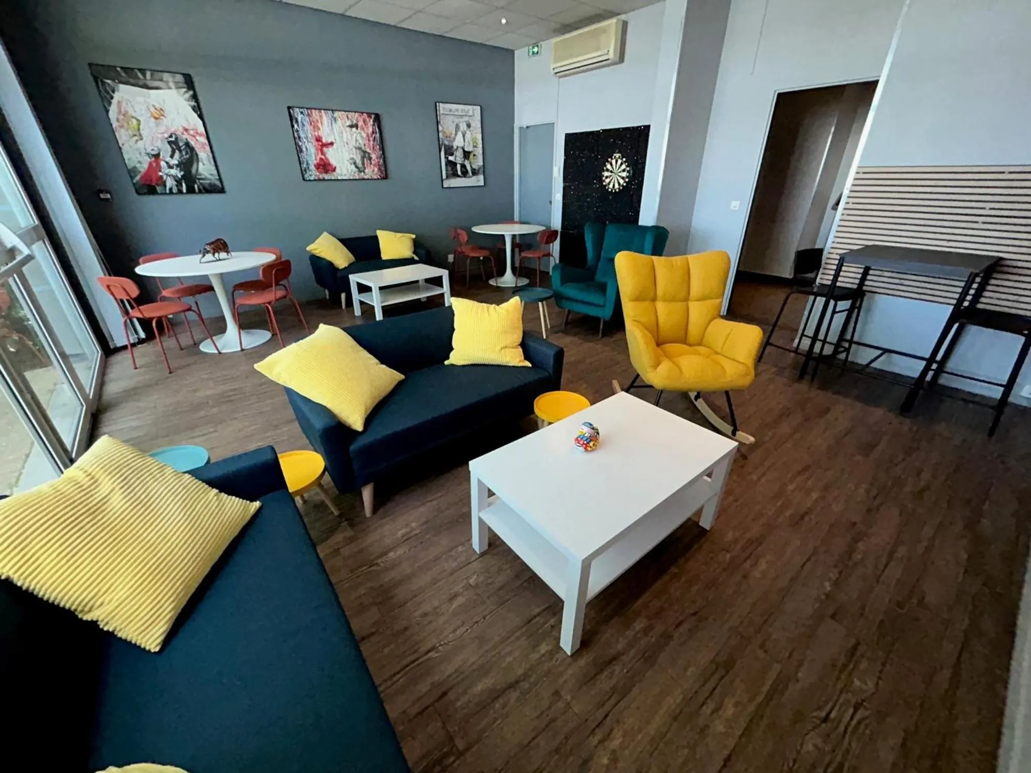 Living room in Kyriad Marne-La-Vallée Torcy