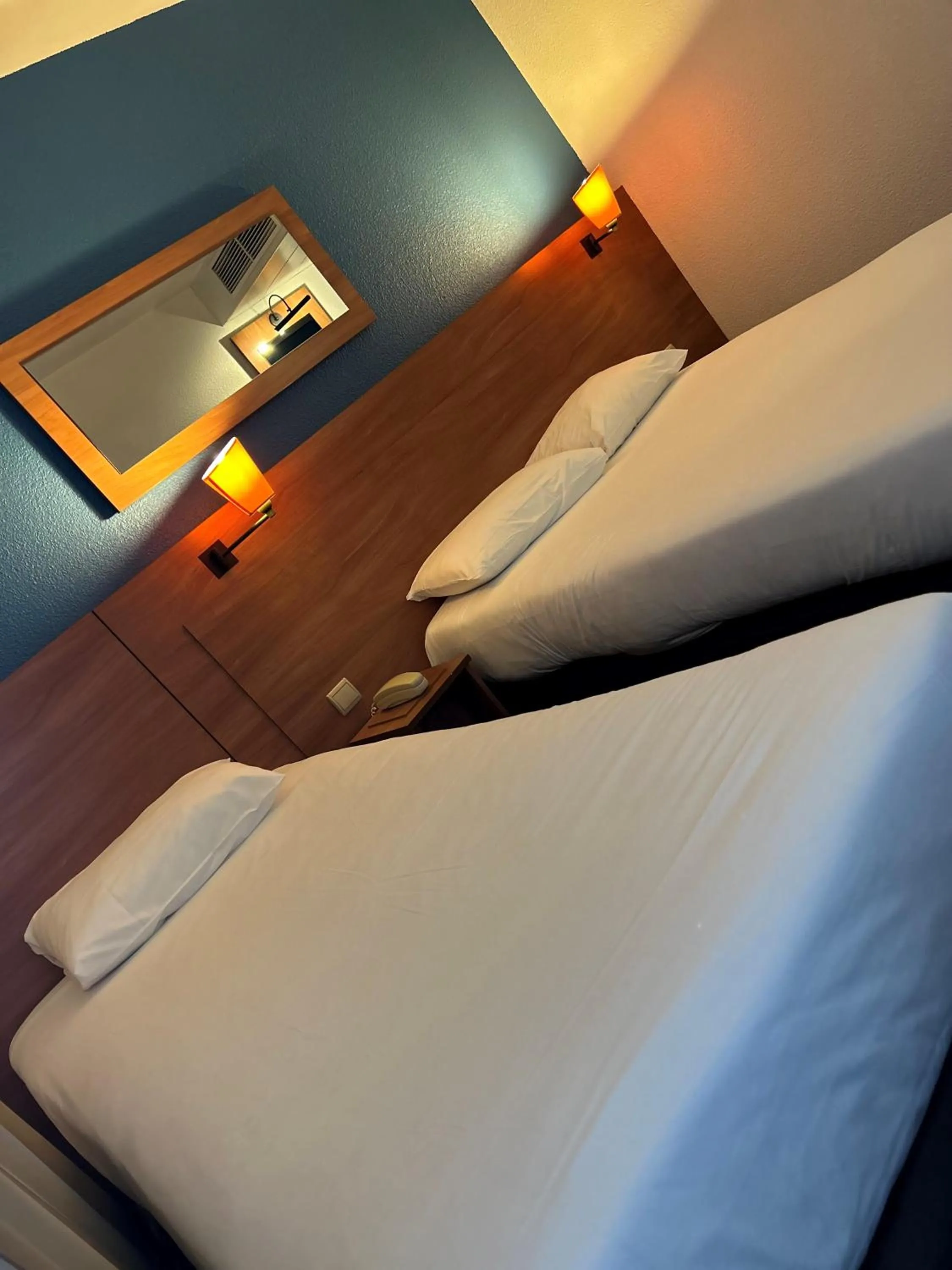 Bedroom, Bed in Kyriad Marne-La-Vallée Torcy