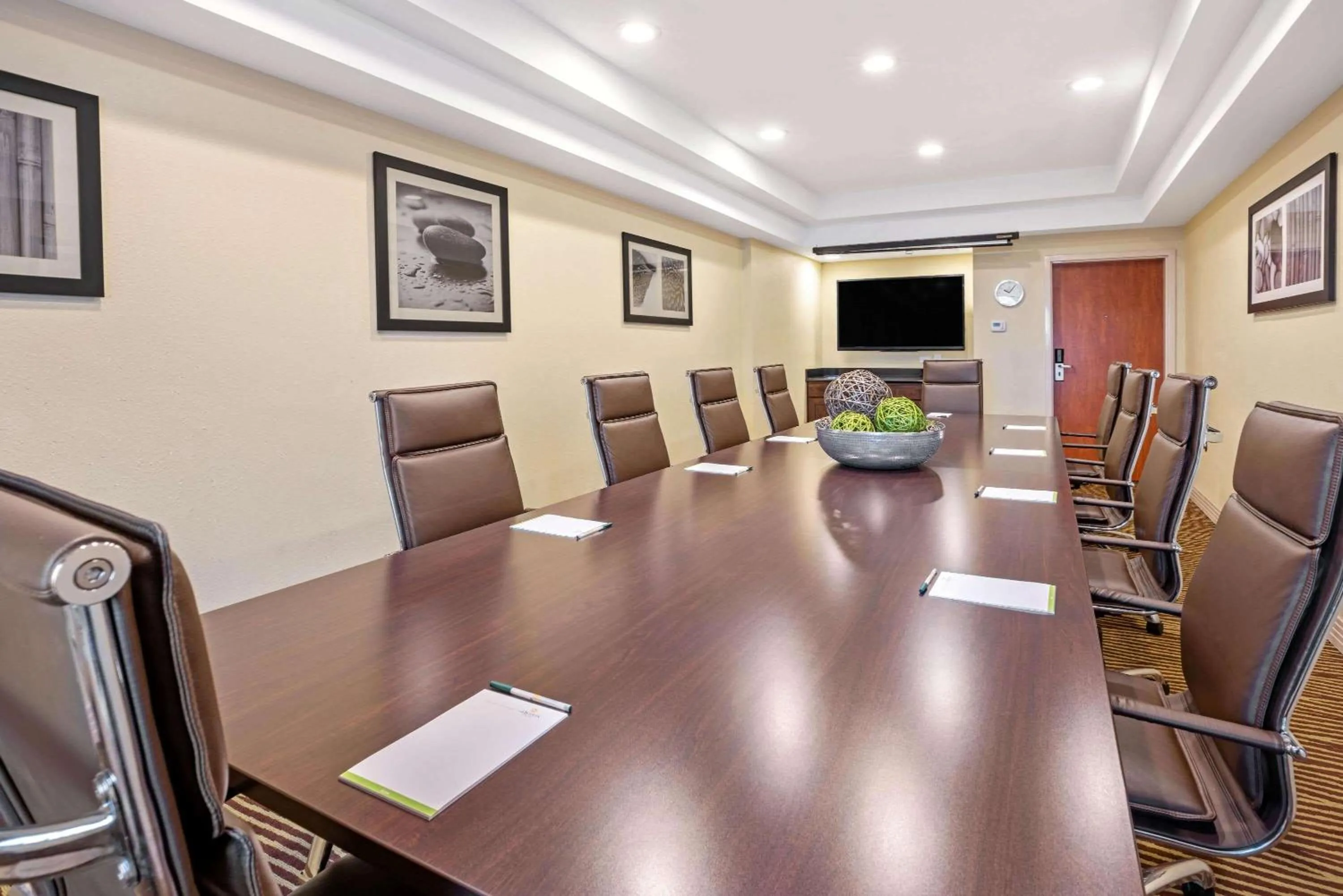 On site in La Quinta by Wyndham Boise Towne Square