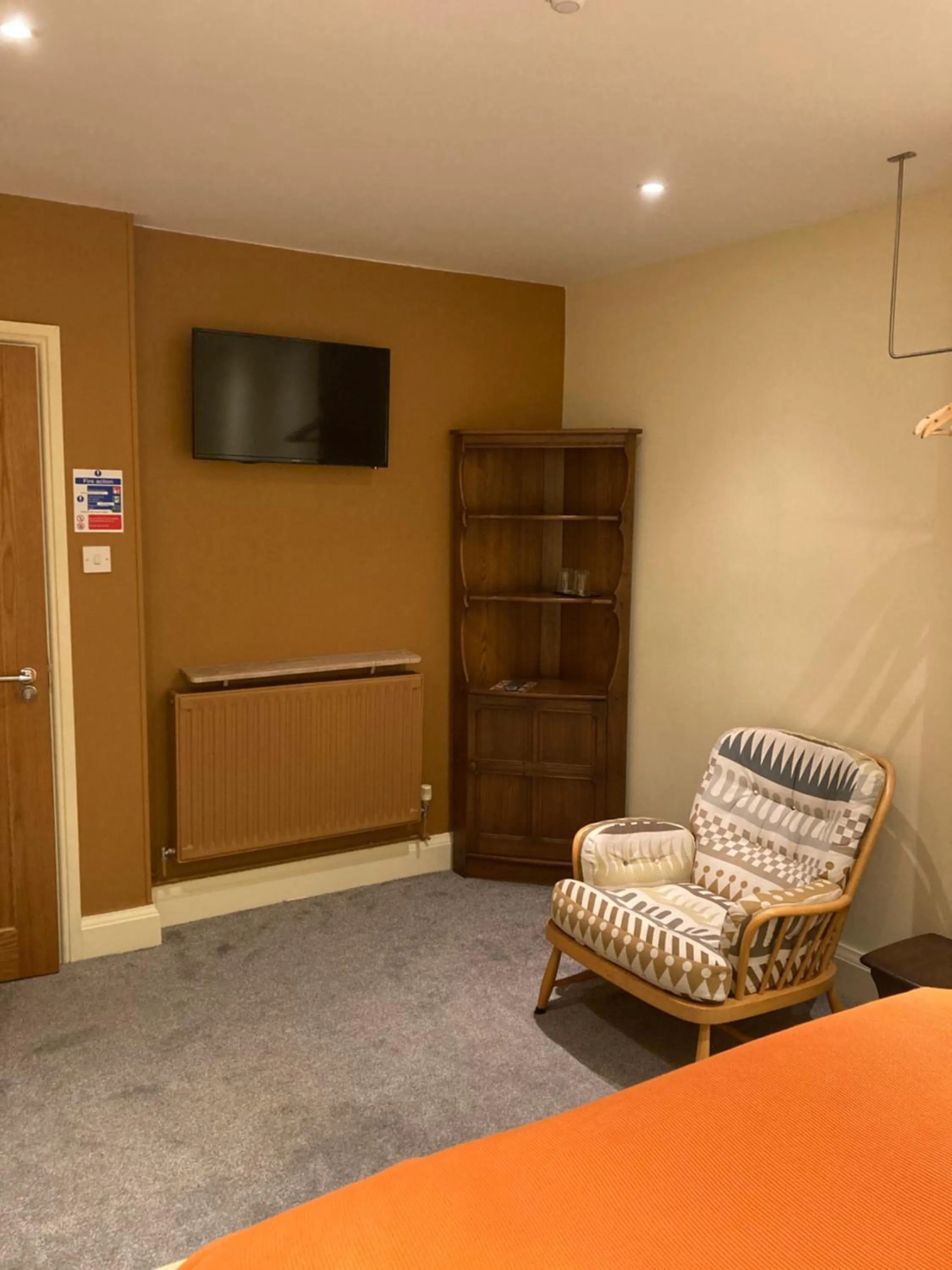 Newell Bistro and Rooms