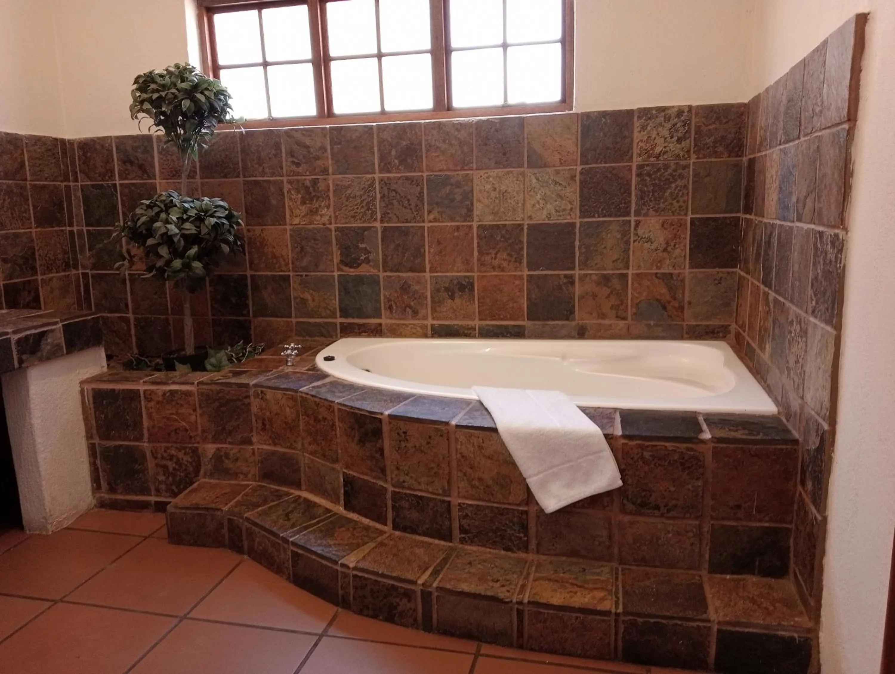 Bathroom in Kuruman Hotel