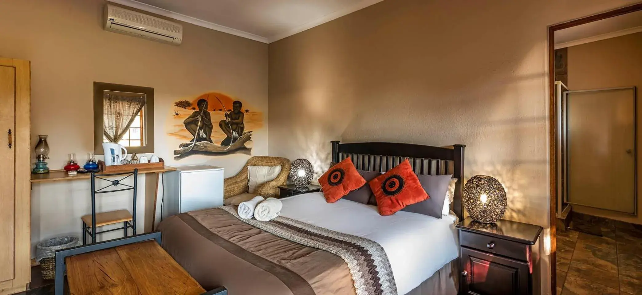 Twin/Double Room in Kuruman Hotel Twin/Double Room in Kuruman Hotel