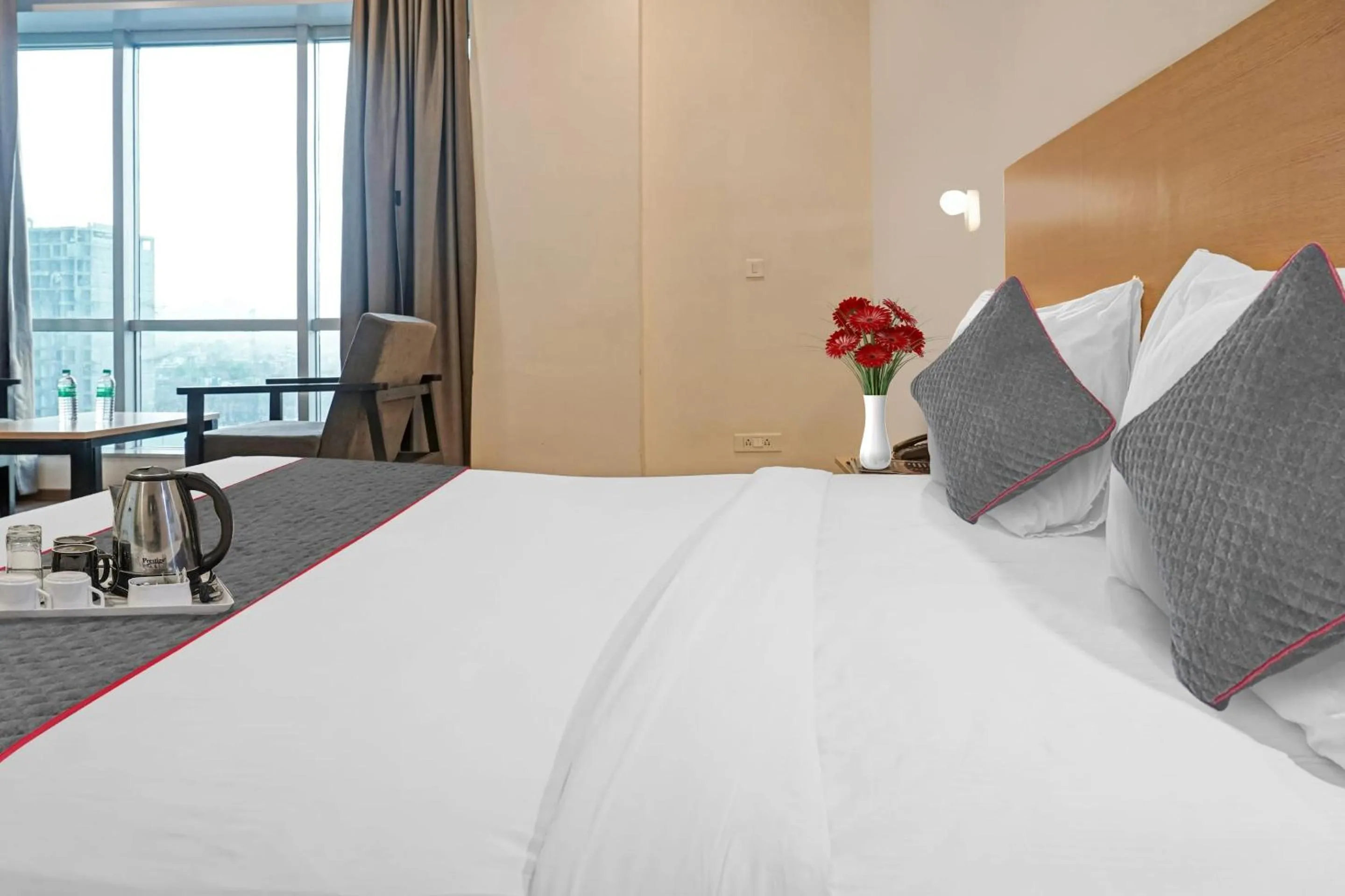 Bedroom, Bed in Townhouse Somani TC