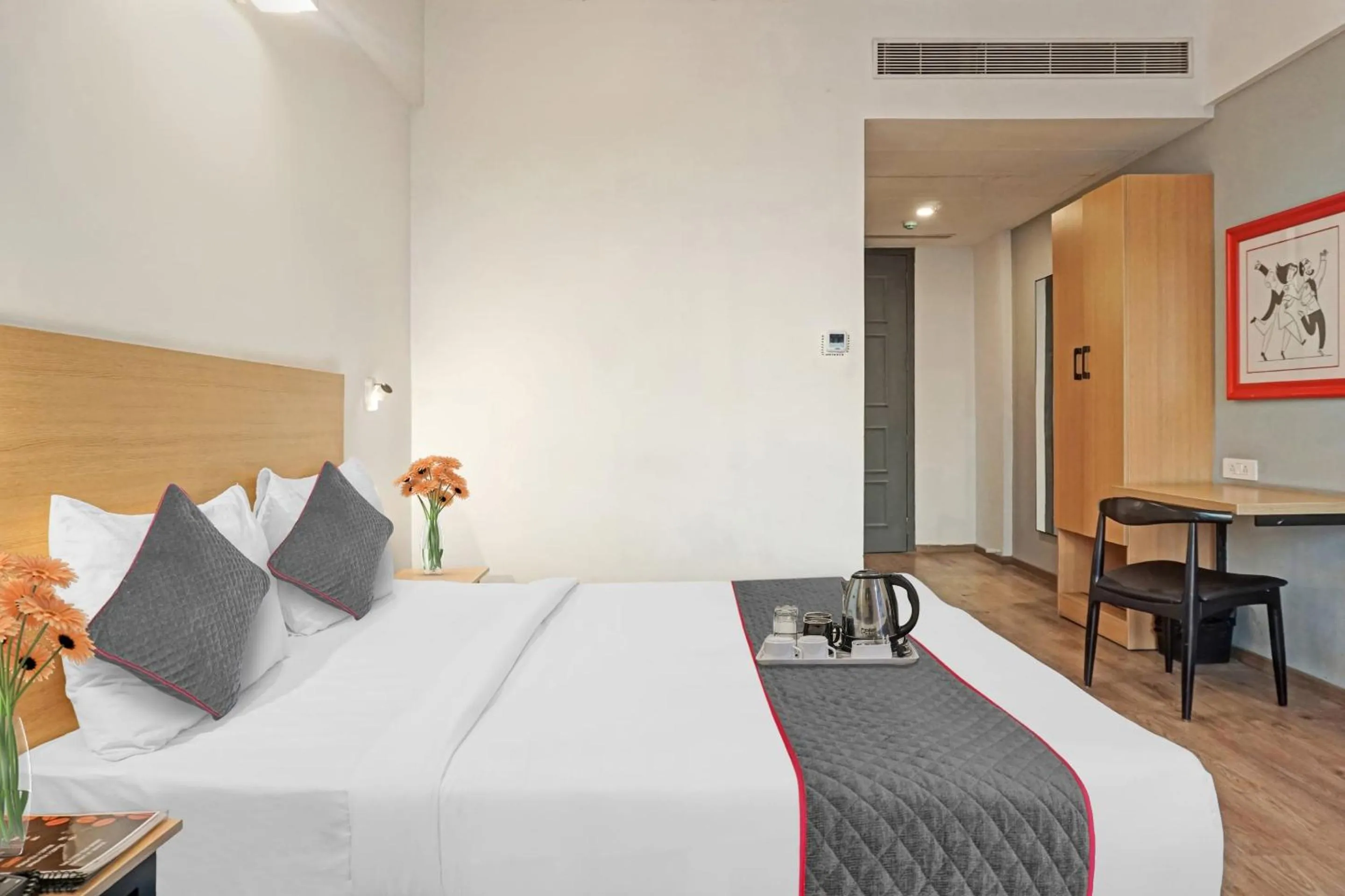 Bedroom, Bed in Townhouse Somani TC