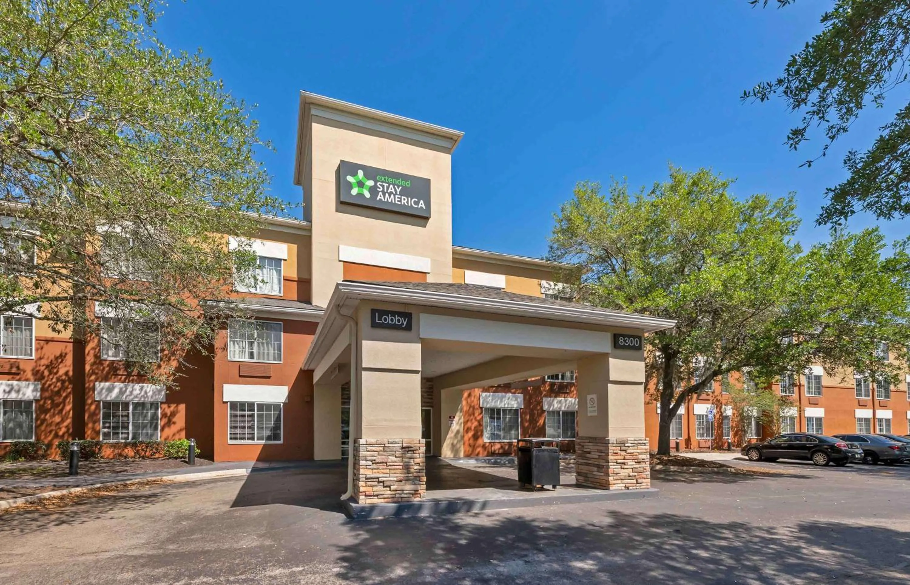 Property building in Extended Stay America Select Suites - Jacksonville - Baymeadows