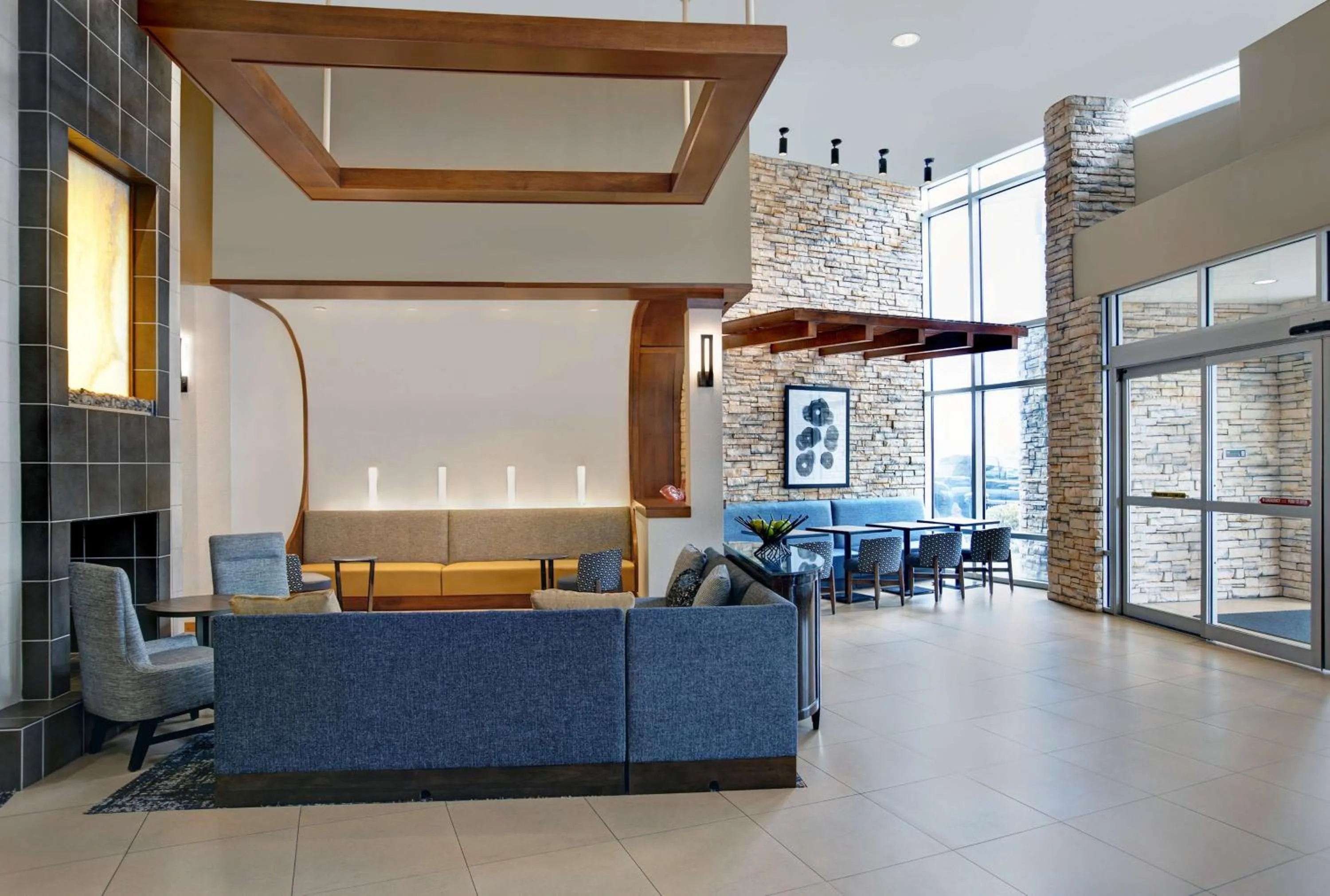 Lobby or reception in Hyatt Place Jackson Ridgeland