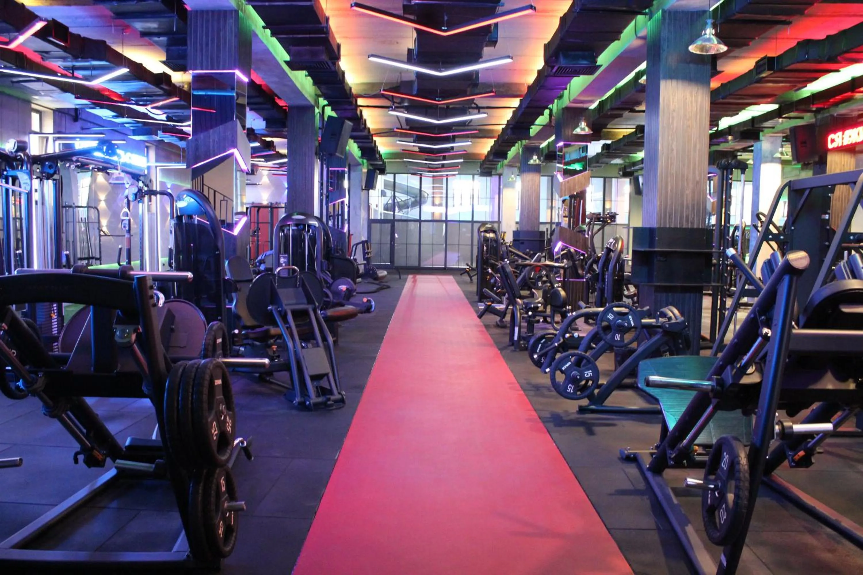 Fitness centre/facilities in Simma Hotel Spa & Waterpark