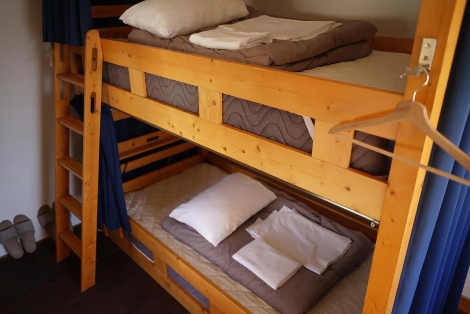 Bed in Tagore Harbor Hostel