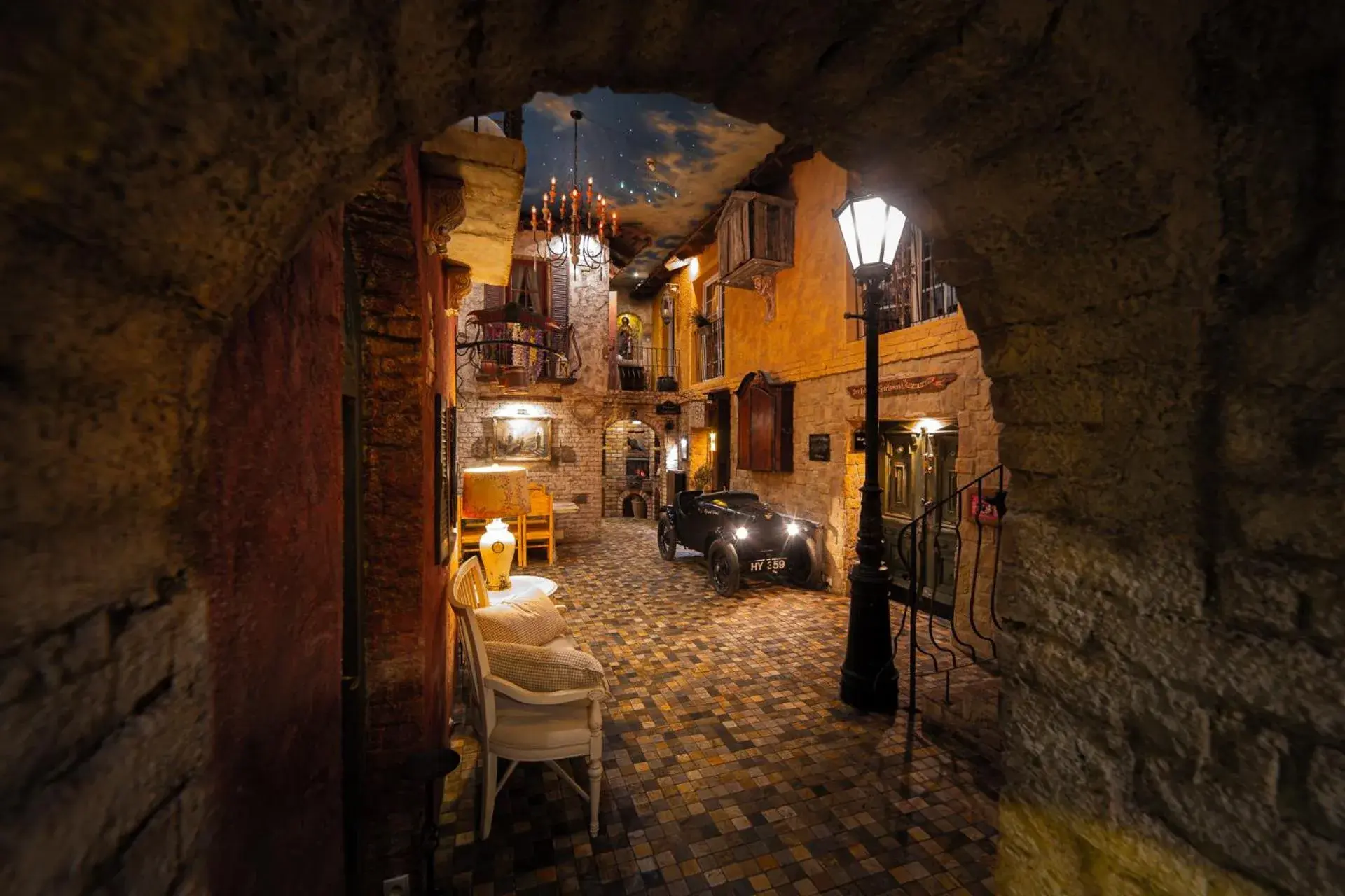 Paul's Fantasia Boutique Suites Paul's Fantasia Boutique Suites