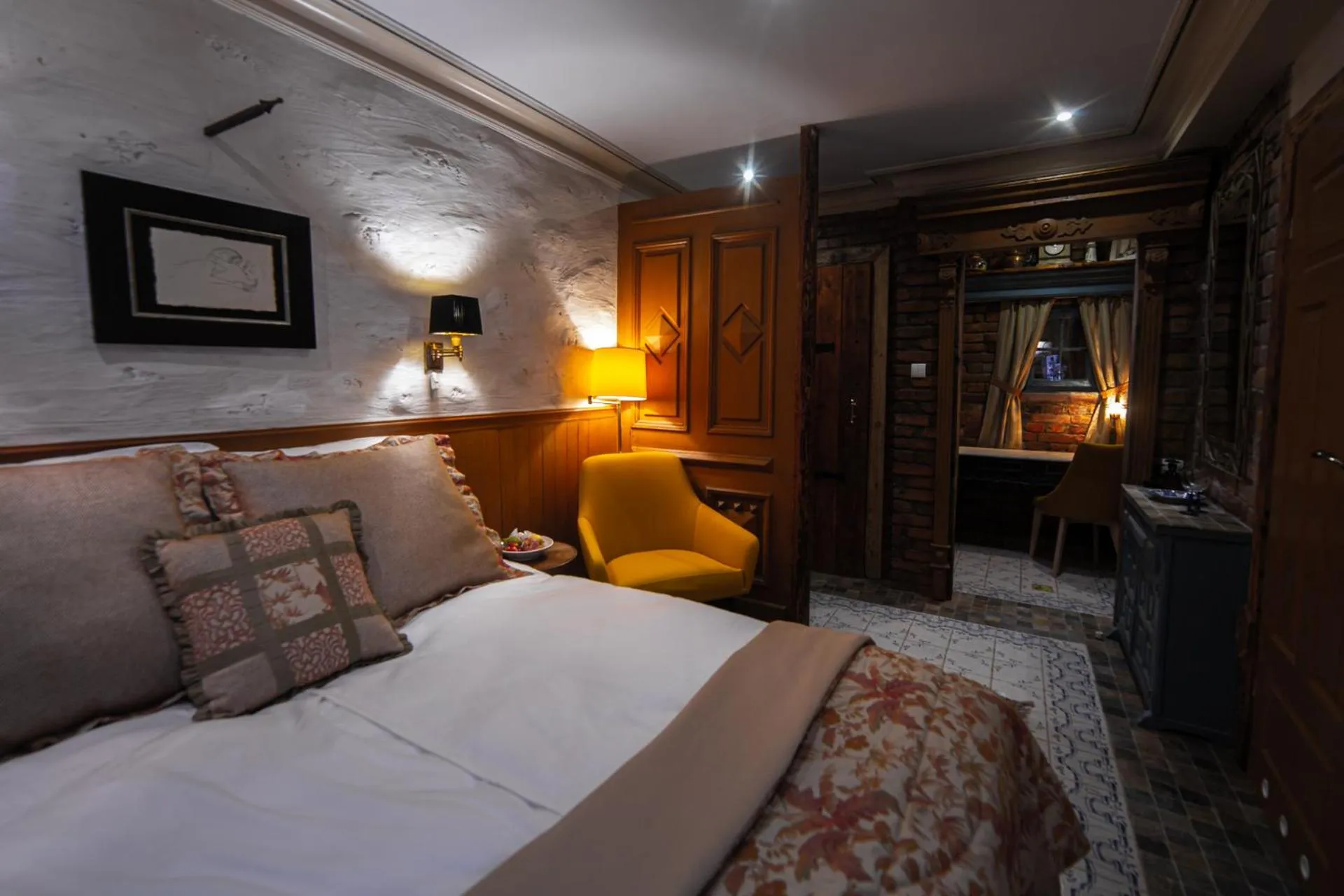 Photo of the whole room, Bed in Paul's Fantasia Boutique Suites