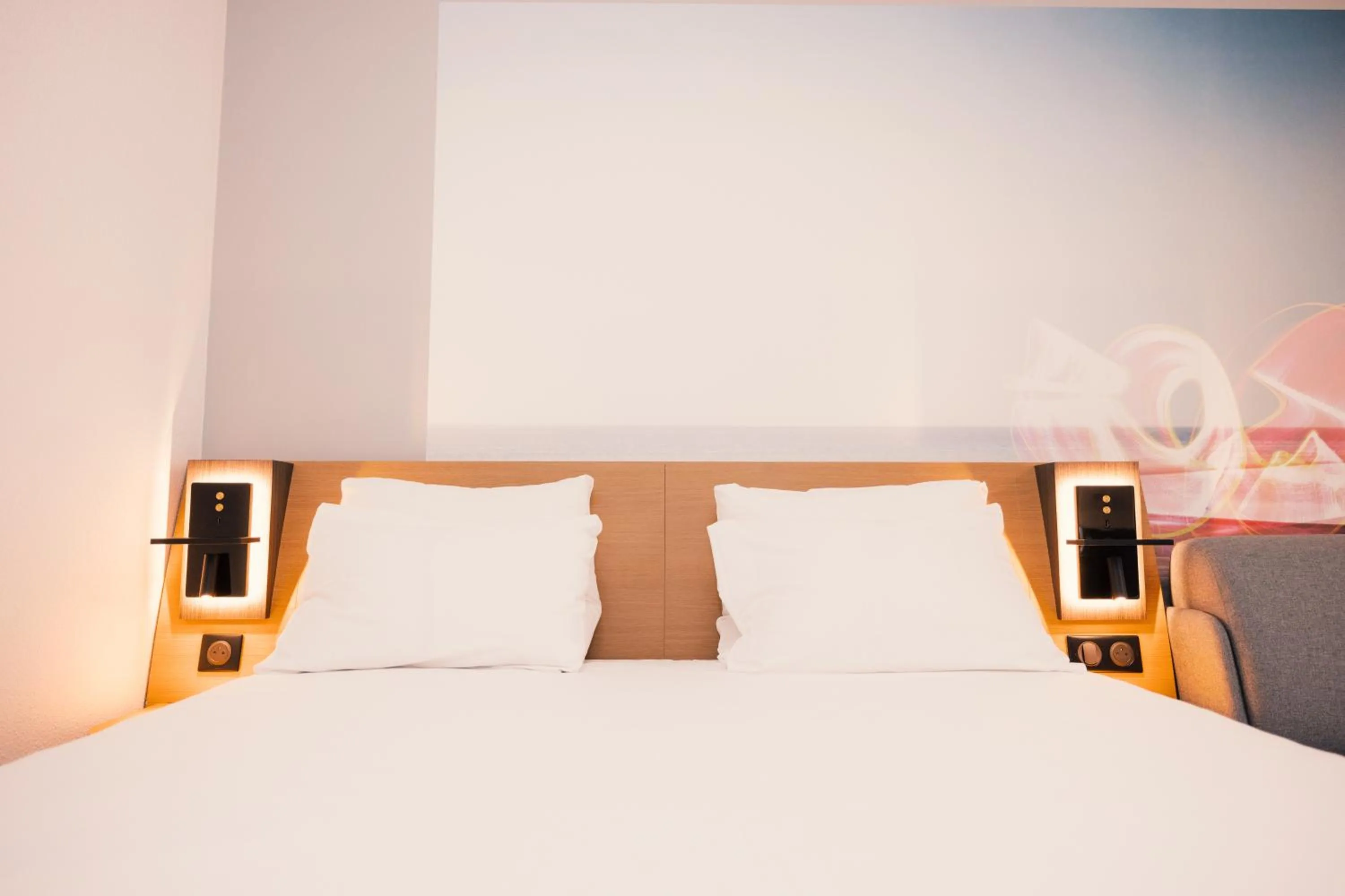 Bedroom, Bed in Novotel Le Havre Centre Gare