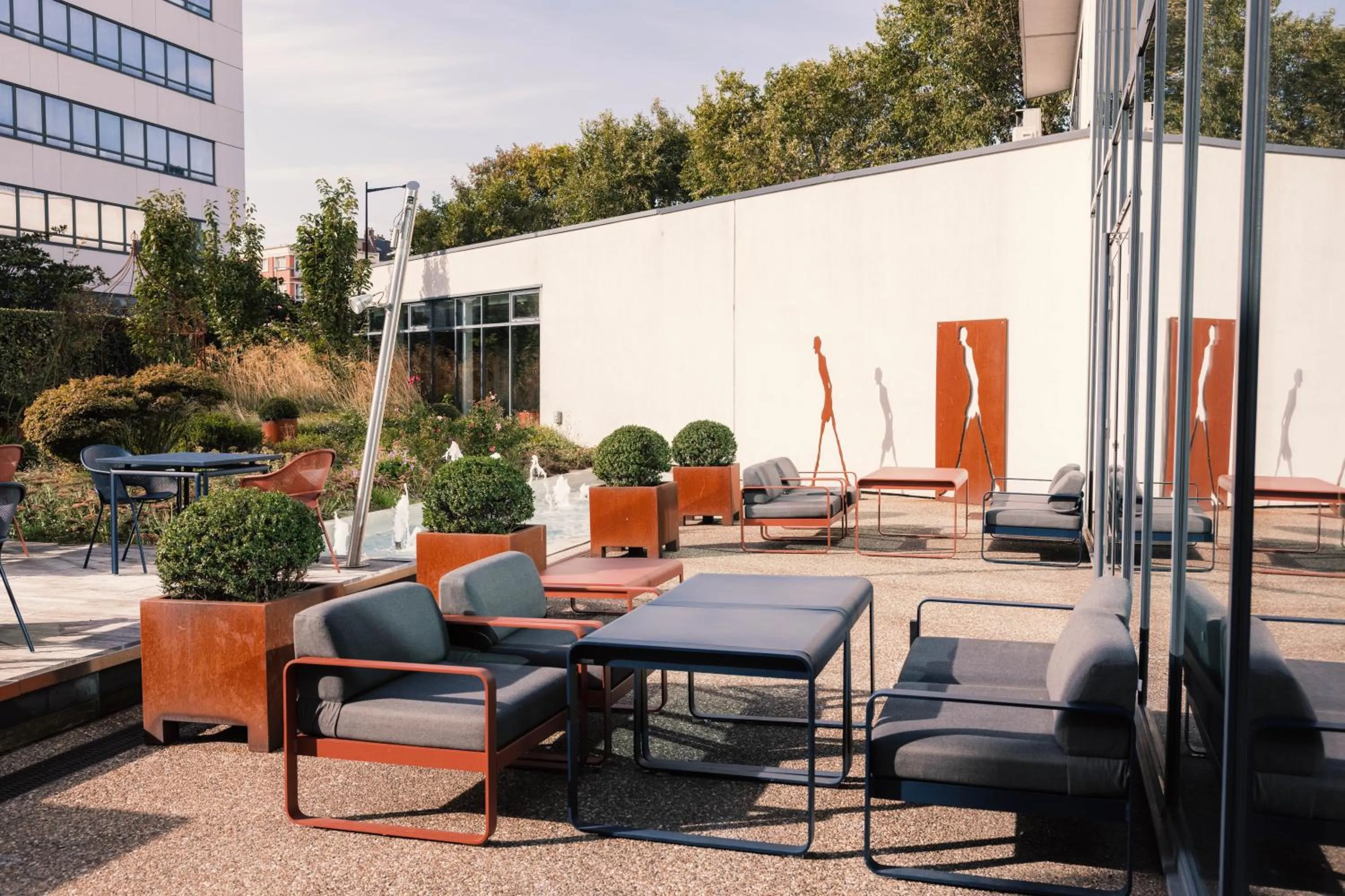 Patio in Novotel Le Havre Centre Gare