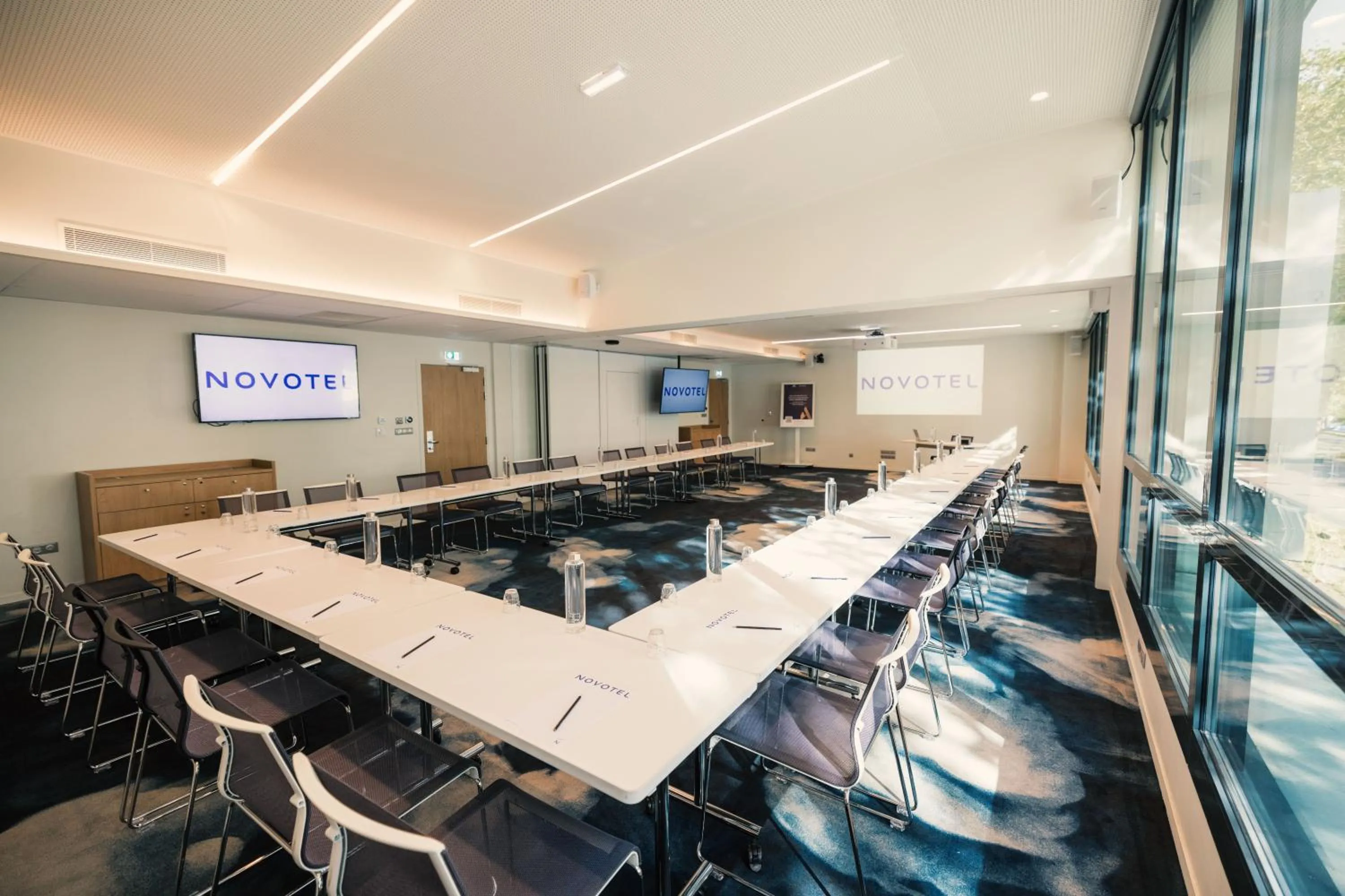Meeting/conference room in Novotel Le Havre Centre Gare