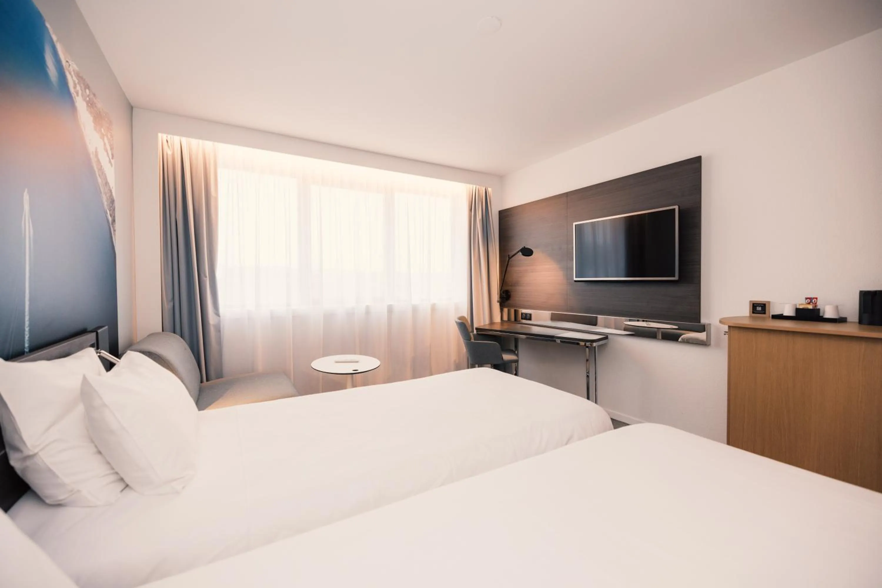 Bedroom, Bed in Novotel Le Havre Centre Gare