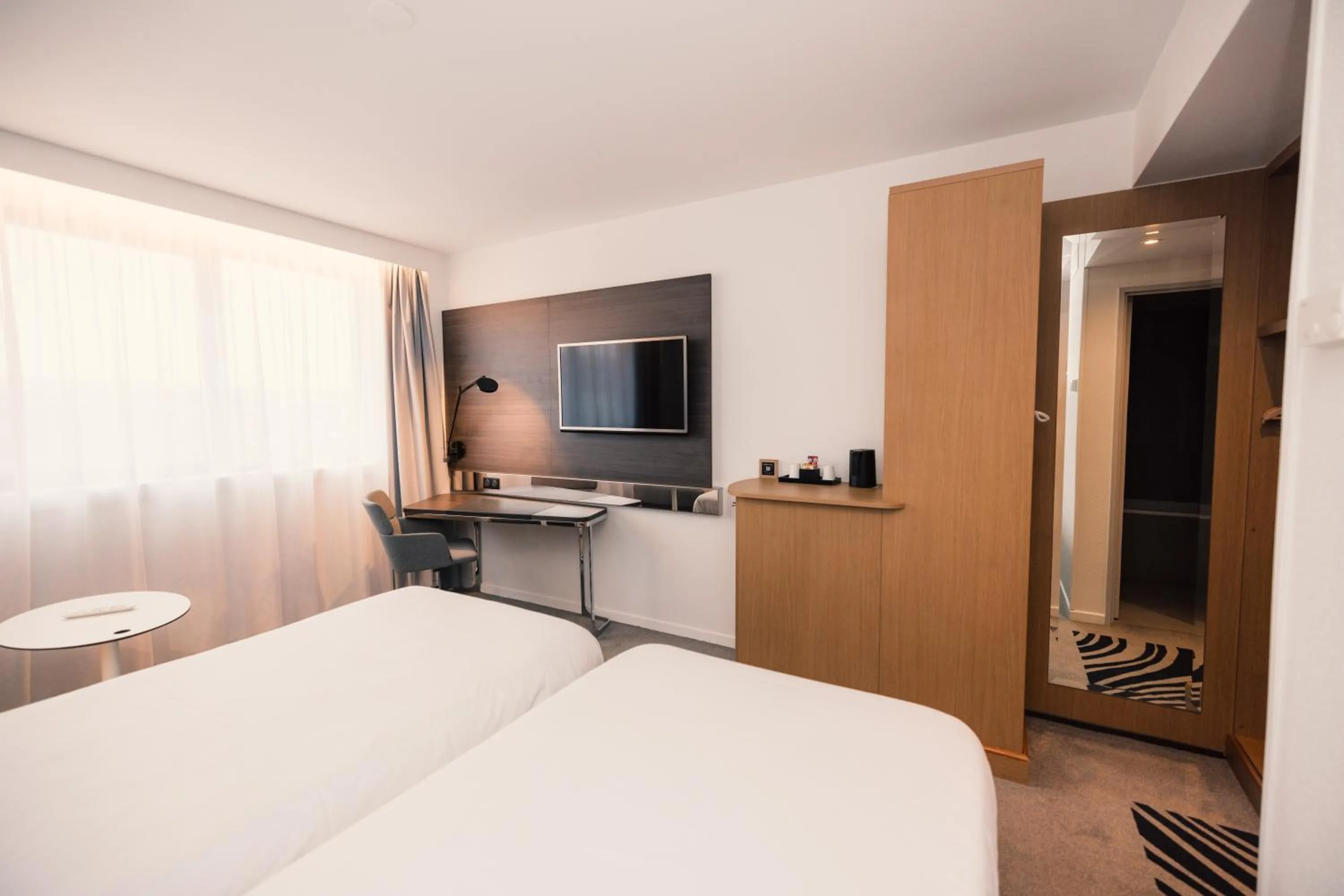 Bedroom, Bed in Novotel Le Havre Centre Gare