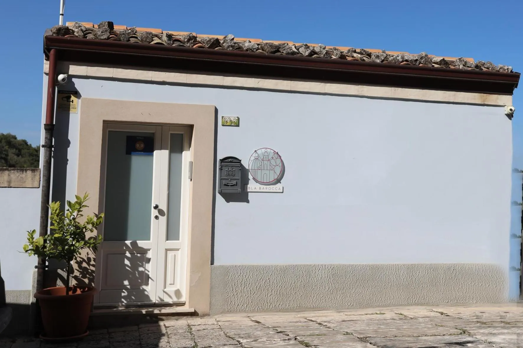 Property building in Ibla Barocca