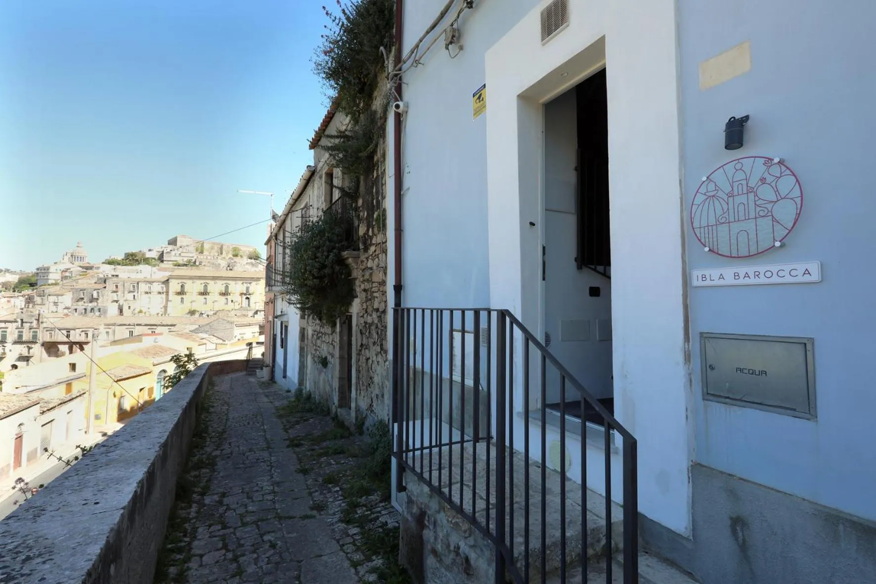 Property building in Ibla Barocca