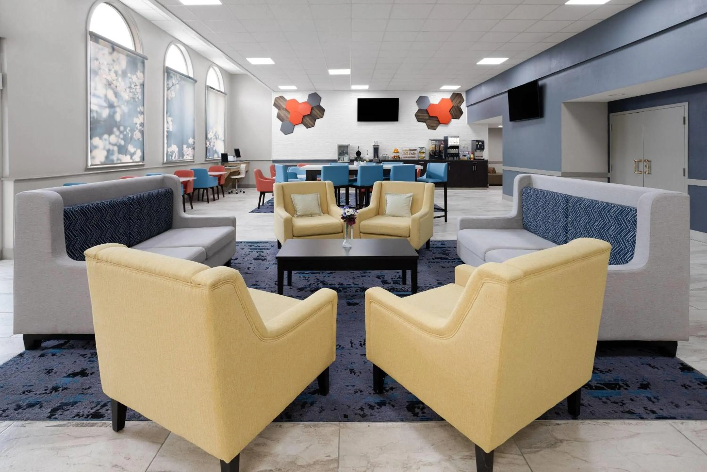 Lobby or reception in Hawthorn Extended Stay by Wyndham Chambersburg