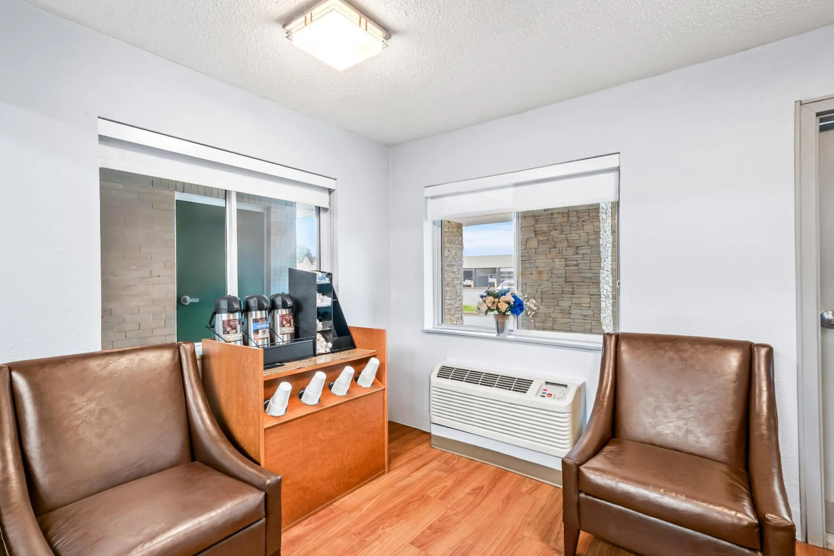 Other in HomeTowne Studios by Red Roof Detroit - Livonia