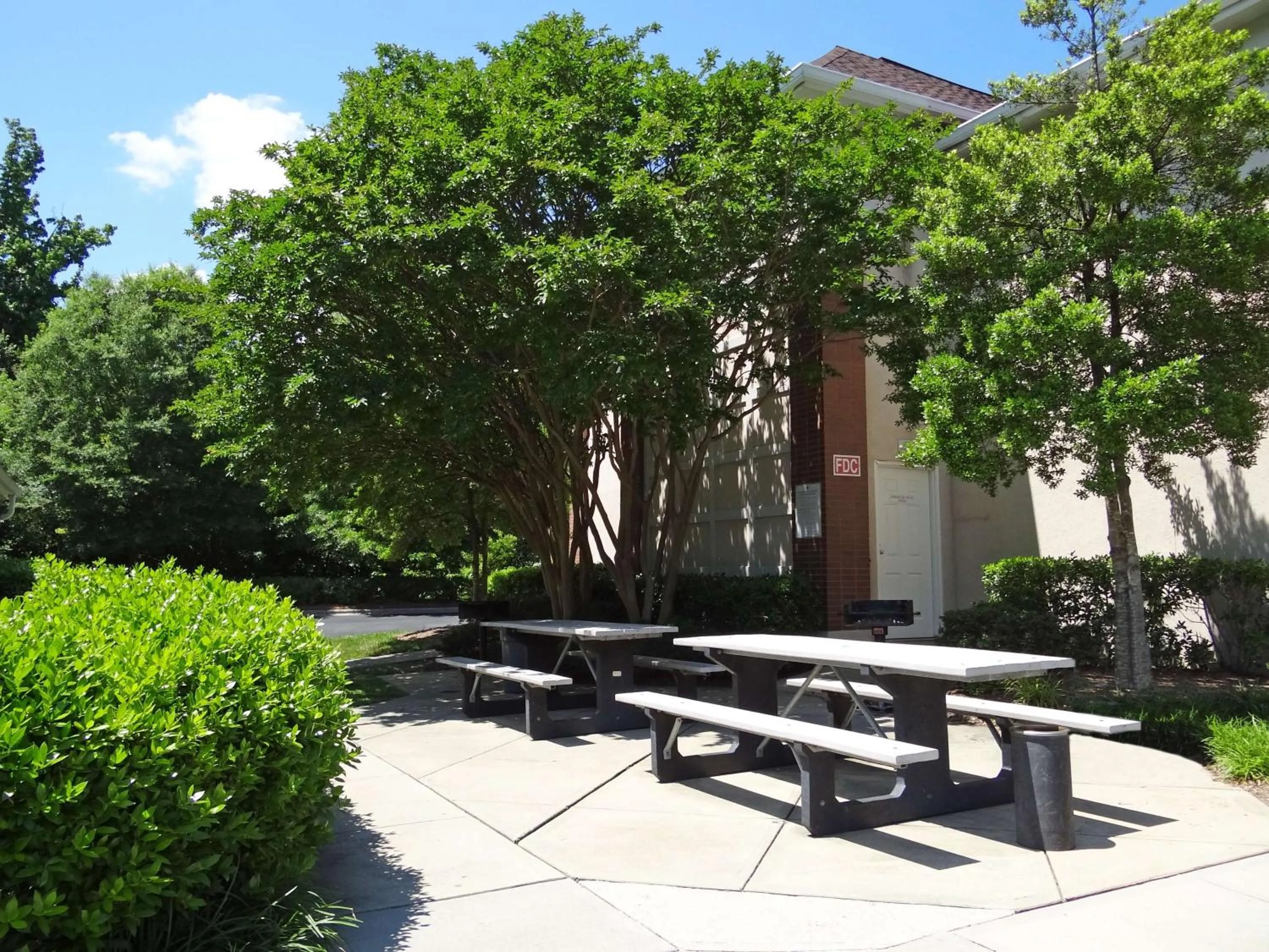 Patio in Extended Stay America Select Suites - Durham - University - Ivy Creek Blvd