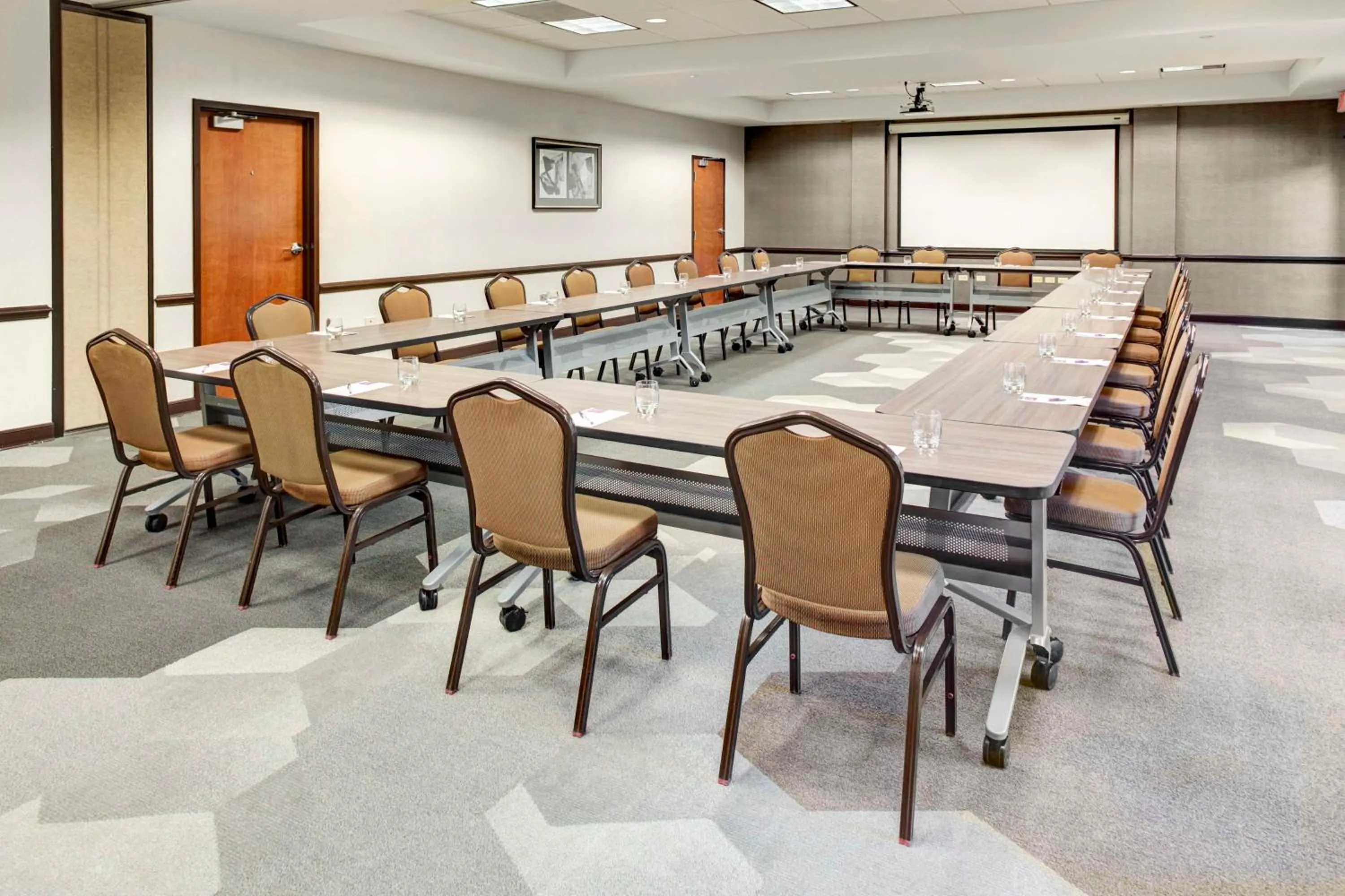 Meeting/conference room in Hyatt Place Cincinnati Airport