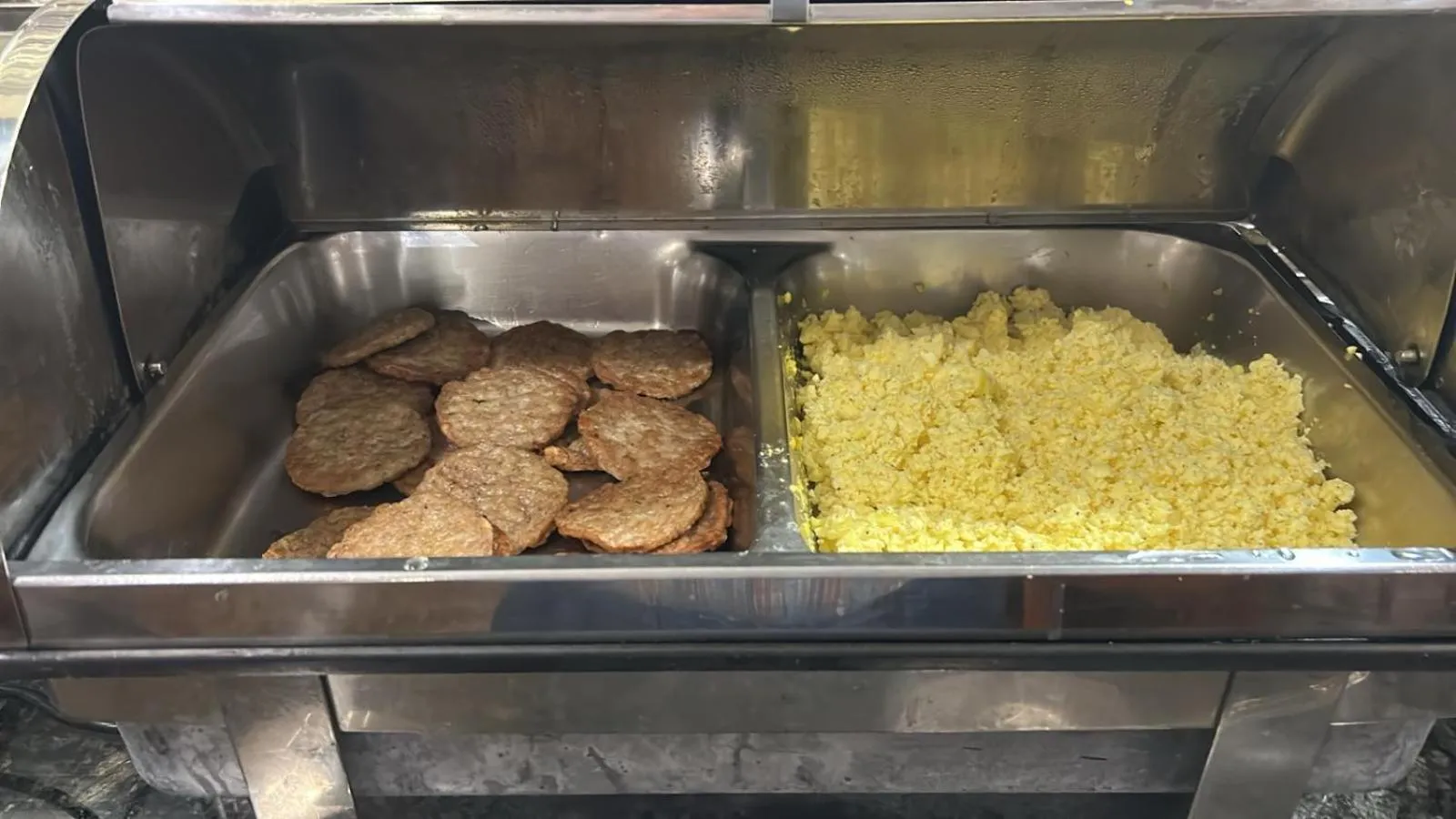 Breakfast in Rodeway Inn