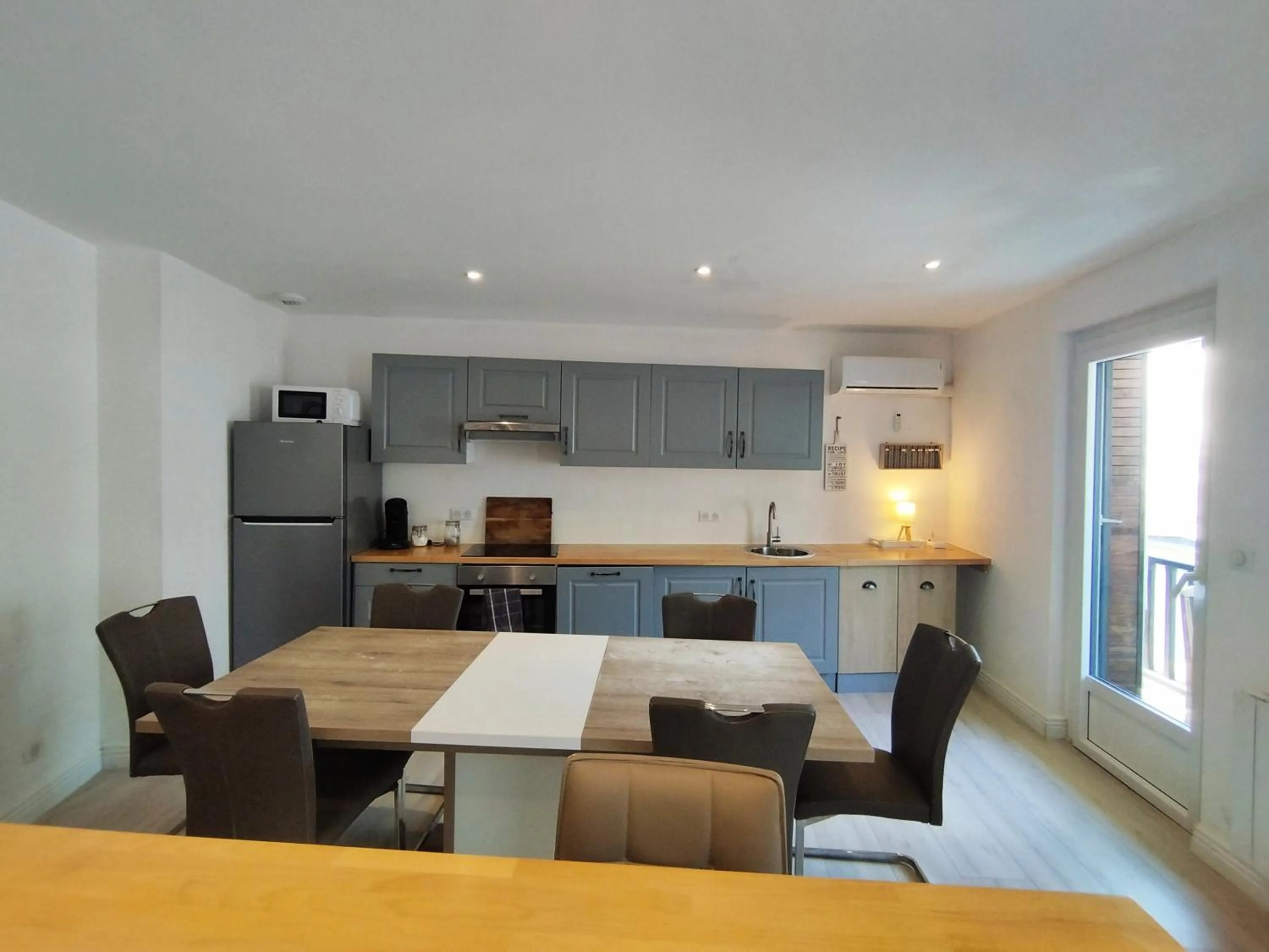 Kitchen or kitchenette in Chez Lolette