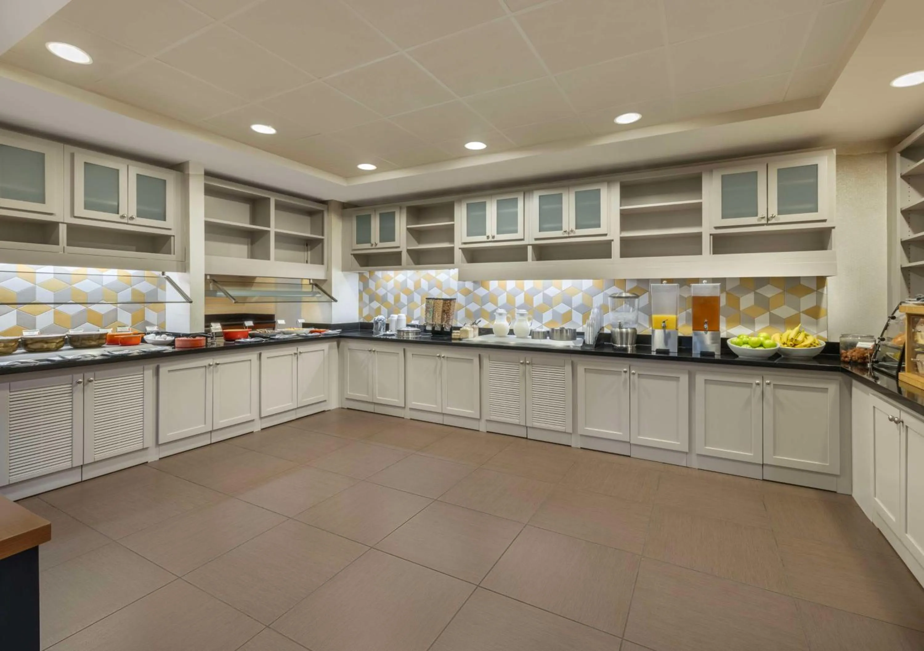 Breakfast in Hyatt Place Lakeland Center