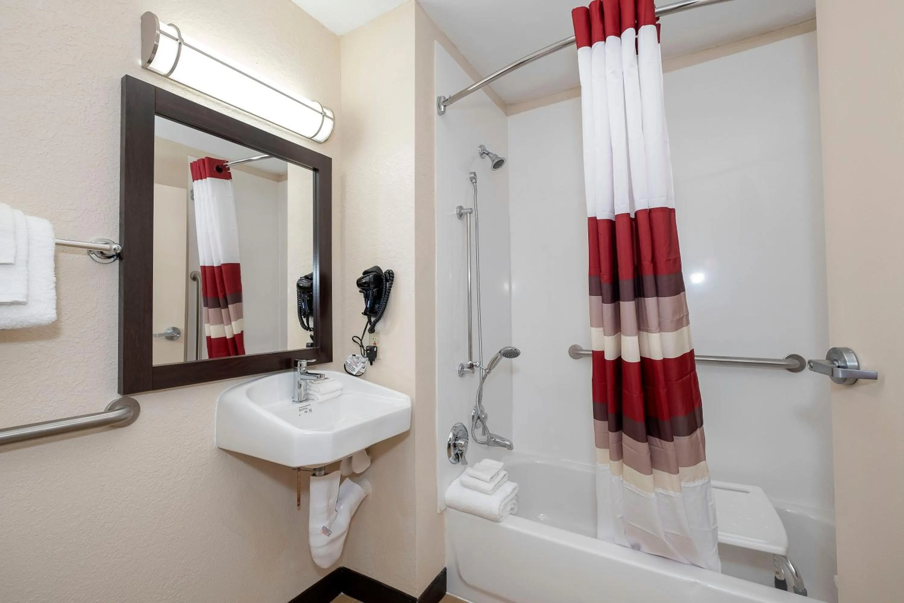 Other in Red Roof Inn PLUS+ Jacksonville – Southpoint