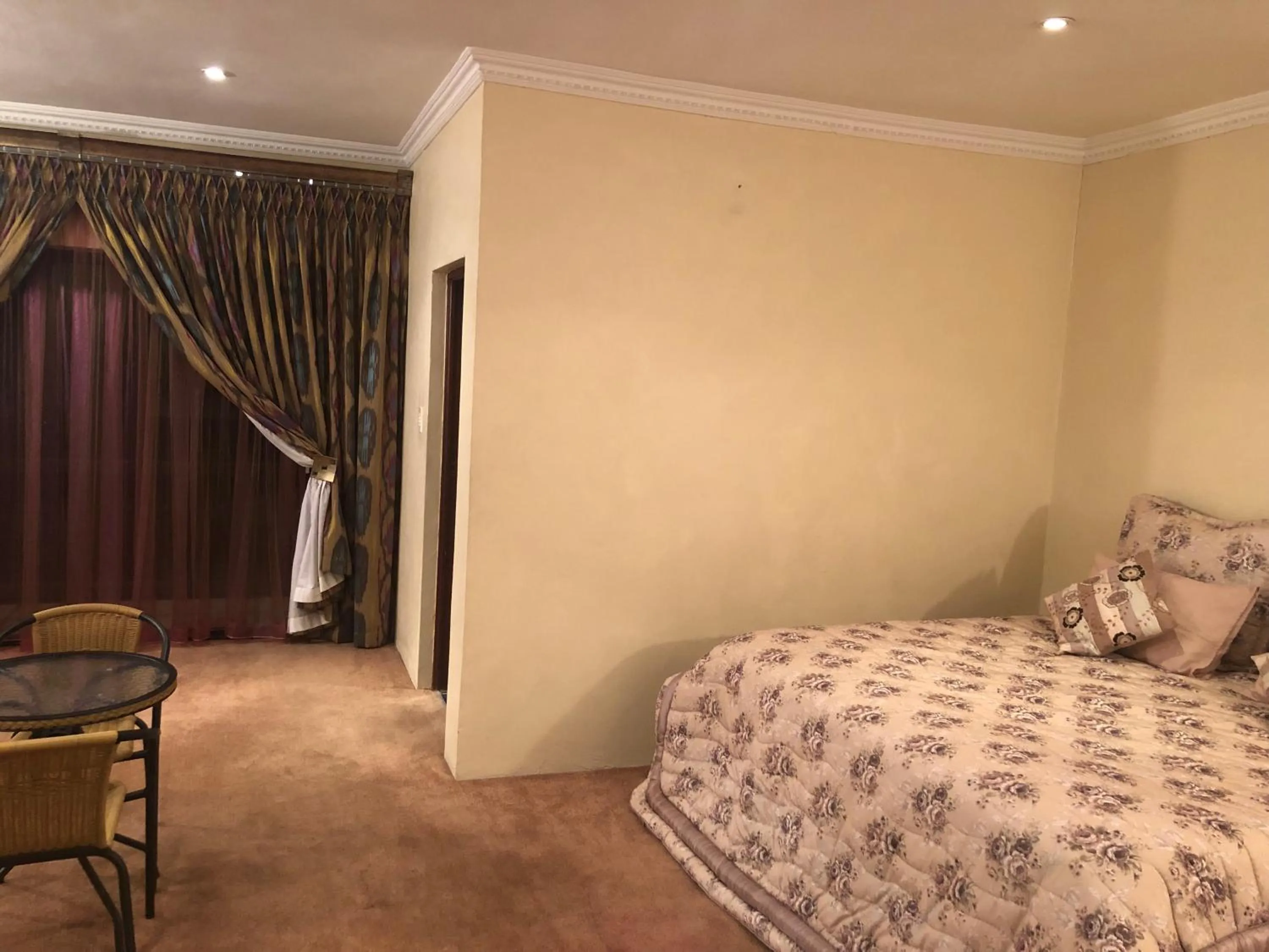 Bedroom in Naomi's Place