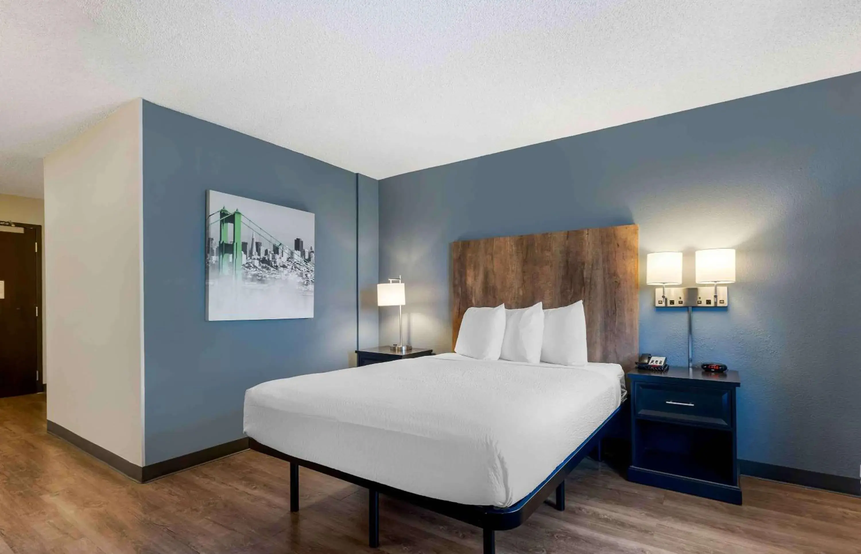 Queen studio with 1 Queen Bed - Disability Access/Non-Smoking in Extended Stay America Suites - San Ramon - Bishop Ranch - East Queen studio with 1 Queen Bed - Disability Access/Non-Smoking in Extended Stay America Suites - San Ramon - Bishop Ranch - East