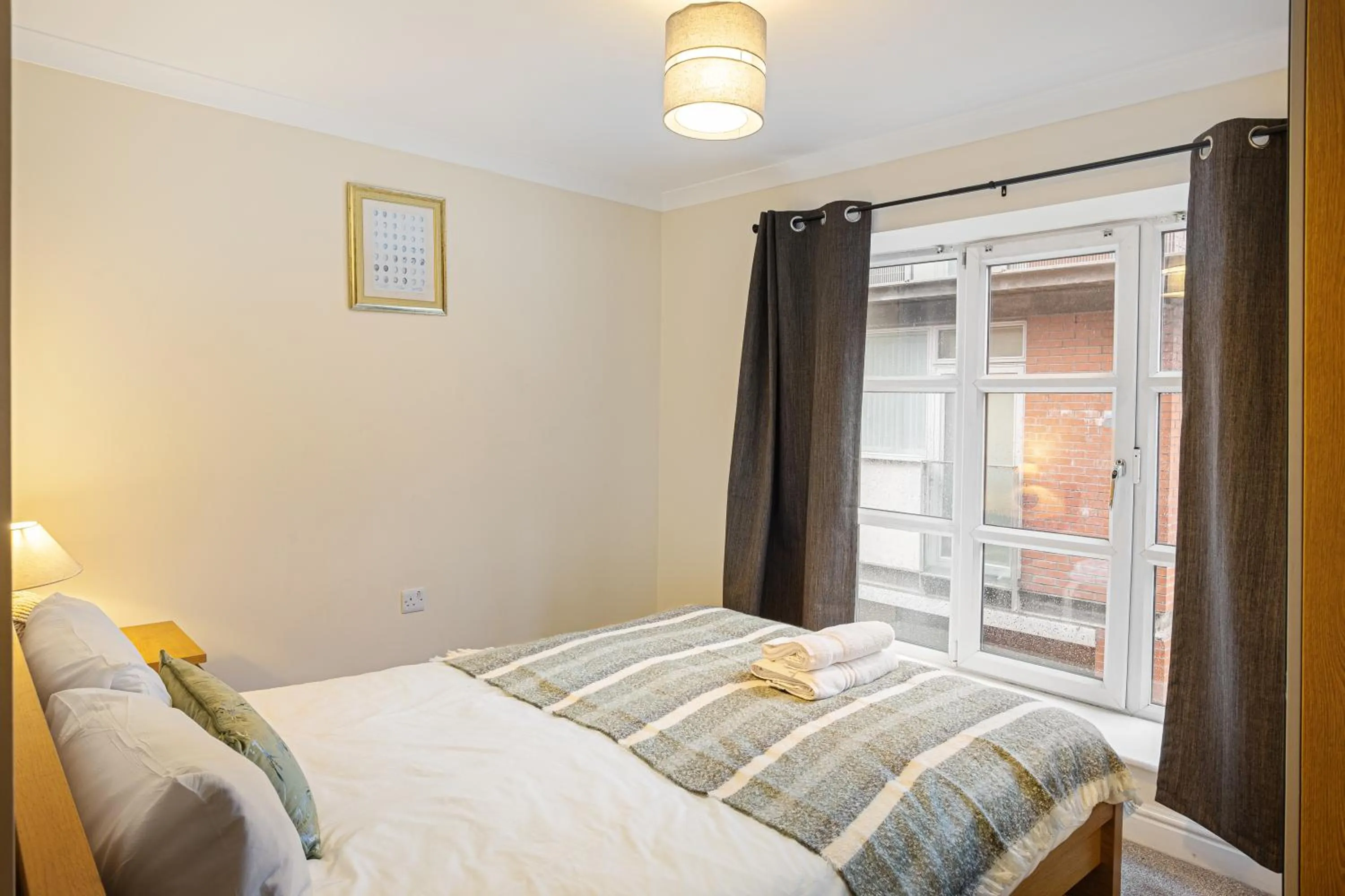 Bed in Bookbinders Apartments Leeds City Centre